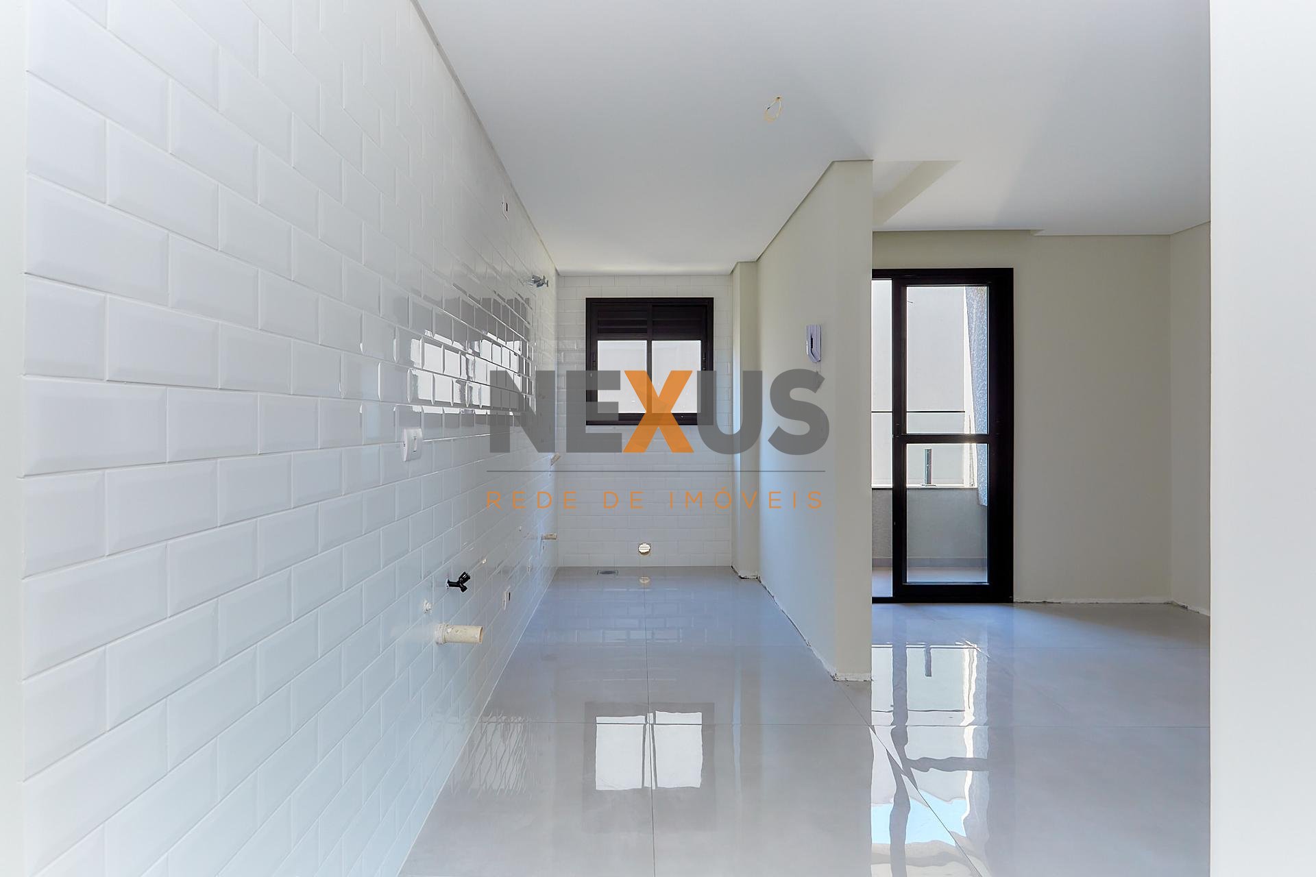 Apartamento com 3 quartos à venda, 58m2, CENTRO, PINHAIS - PR