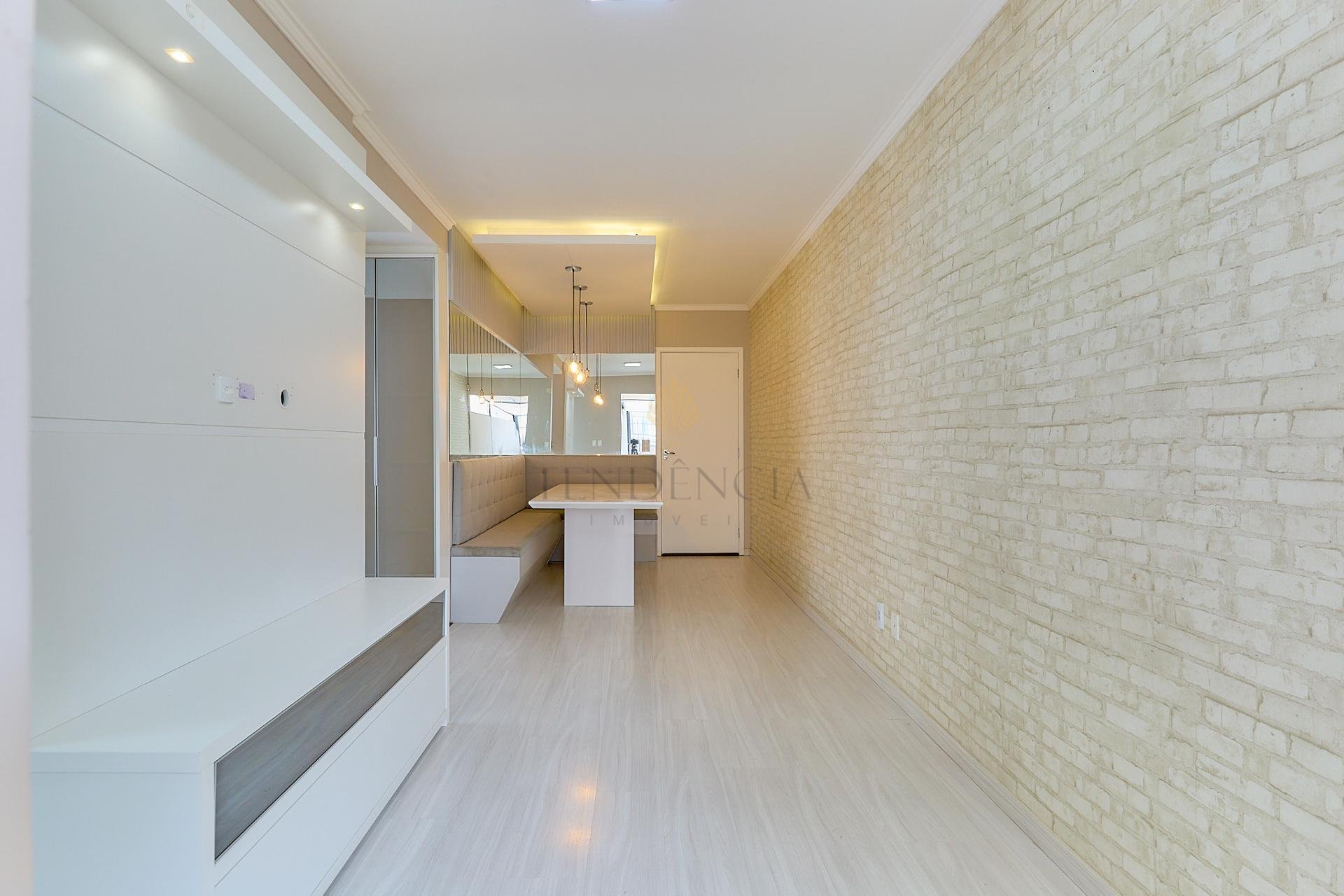 Apartamento com 2 quartos para loca??o, 64 m2, CURITIBA - PR