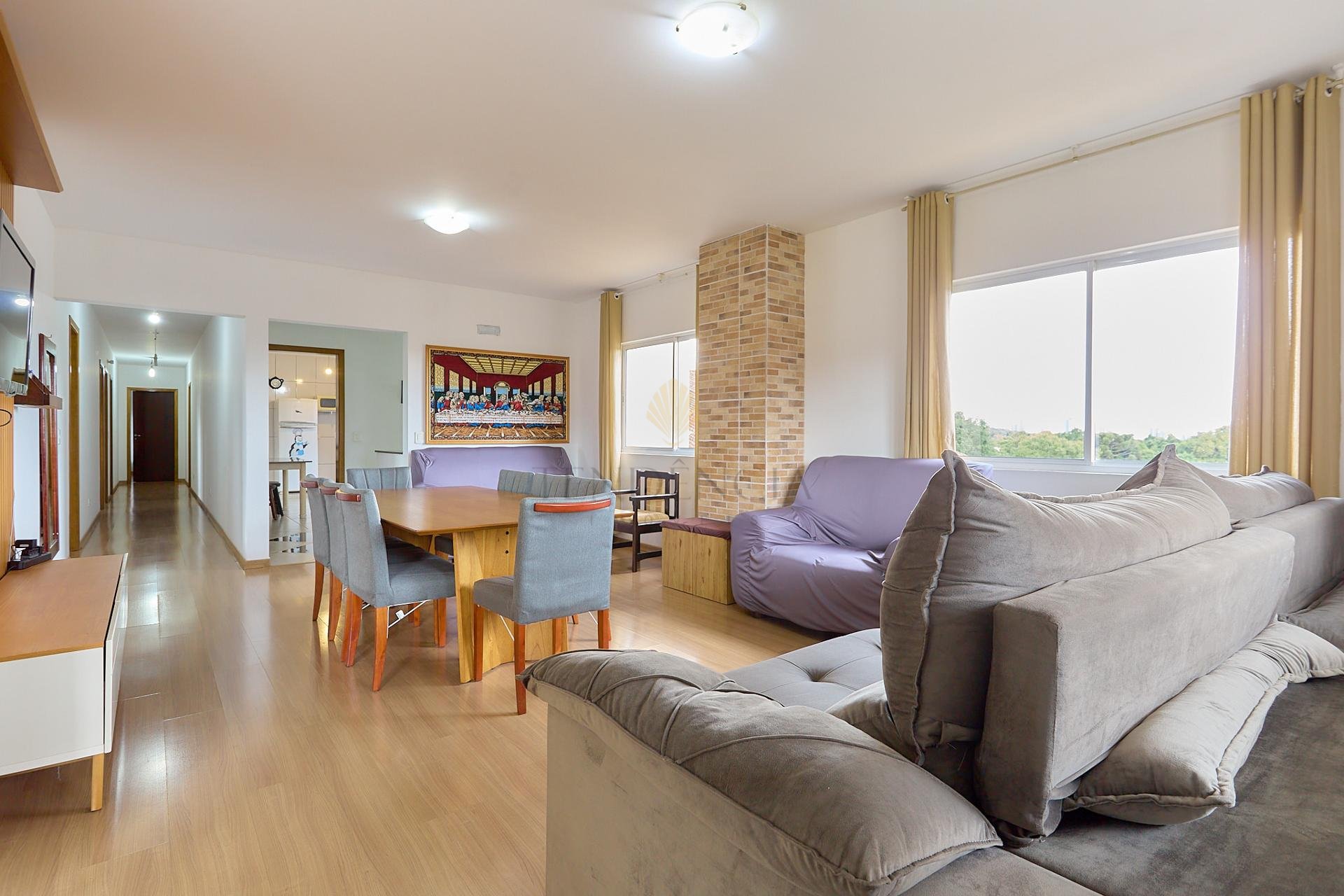 Sobrado com 295 m2 privativos - 5 quartos- 6 vagas no SÃO BRAZ...