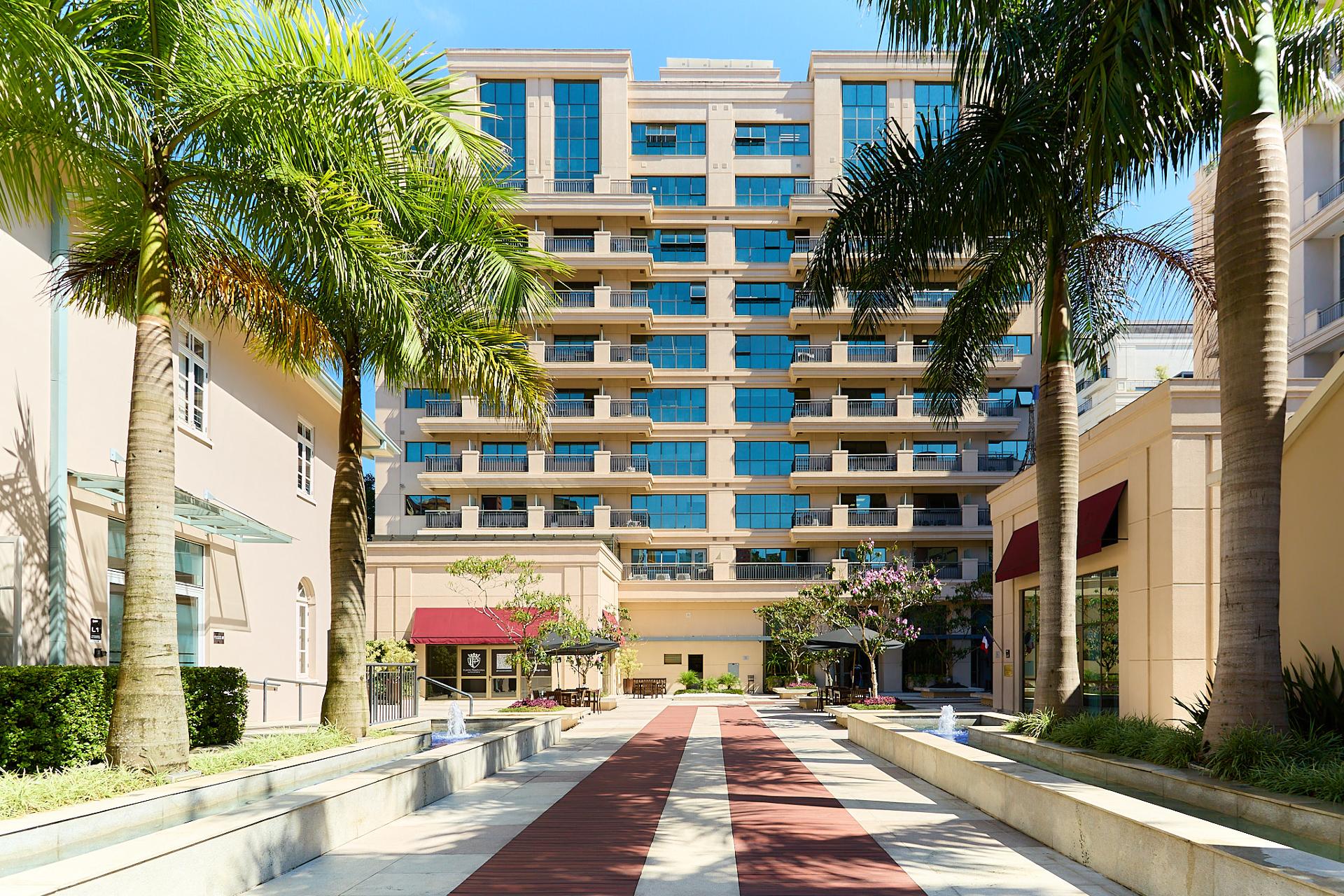 Apartamento com 2 SU?TES para loca??o, 82,90 m2, BATEL, CURITI...