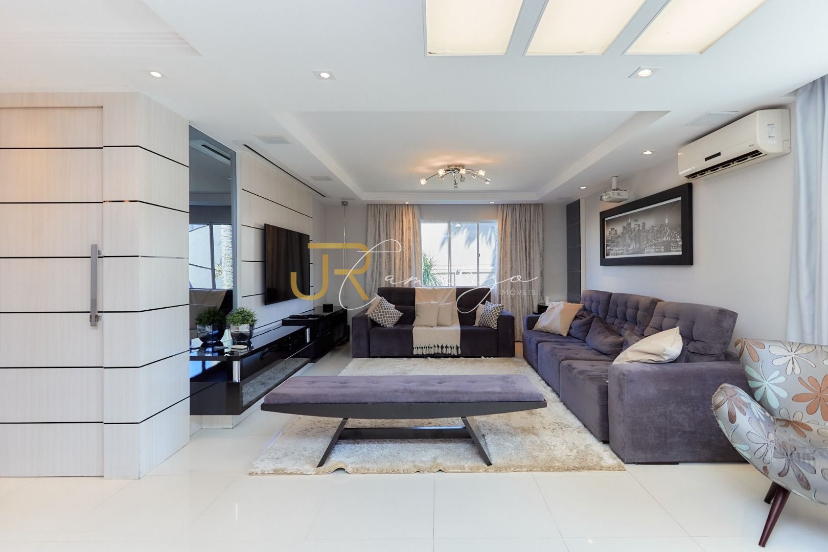 Casa com 5 quartos à venda, 480 m2 por R  2.899.000 - Boqueirã...