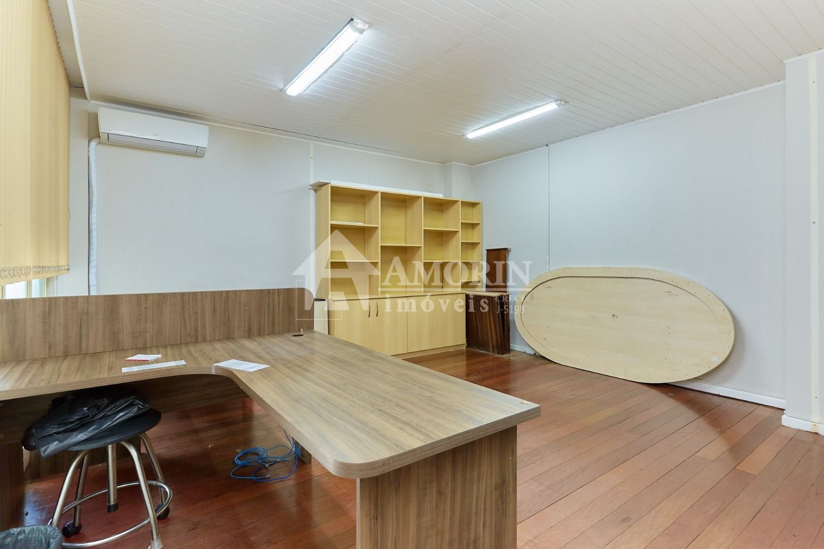 Sala Comercial à venda, 32,46 m2, CENTRO, CURITIBA - PR