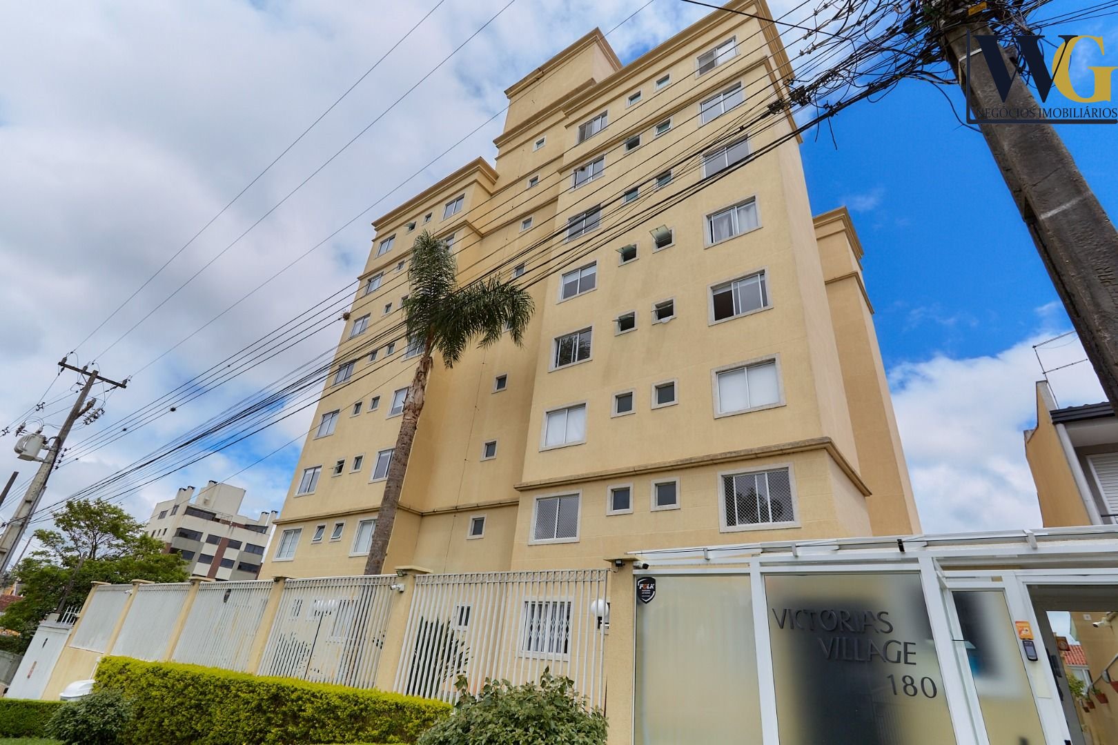 Apartamento com 2 dormitórios à venda,  69 m2 por R  480.000,0...