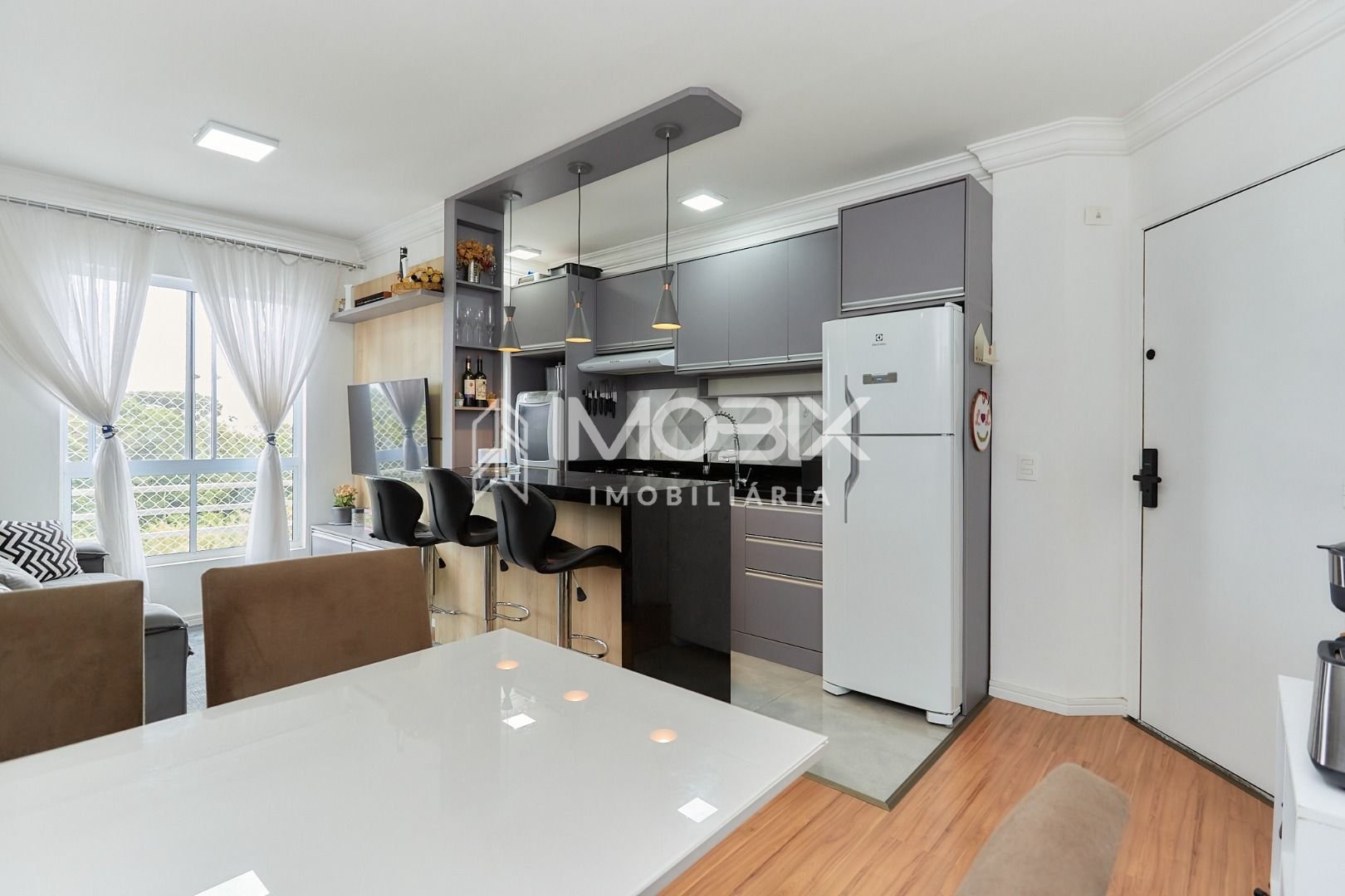 Apartamento com 3 dormitórios à venda, 56 m2, SAO JOSE DOS PIN...