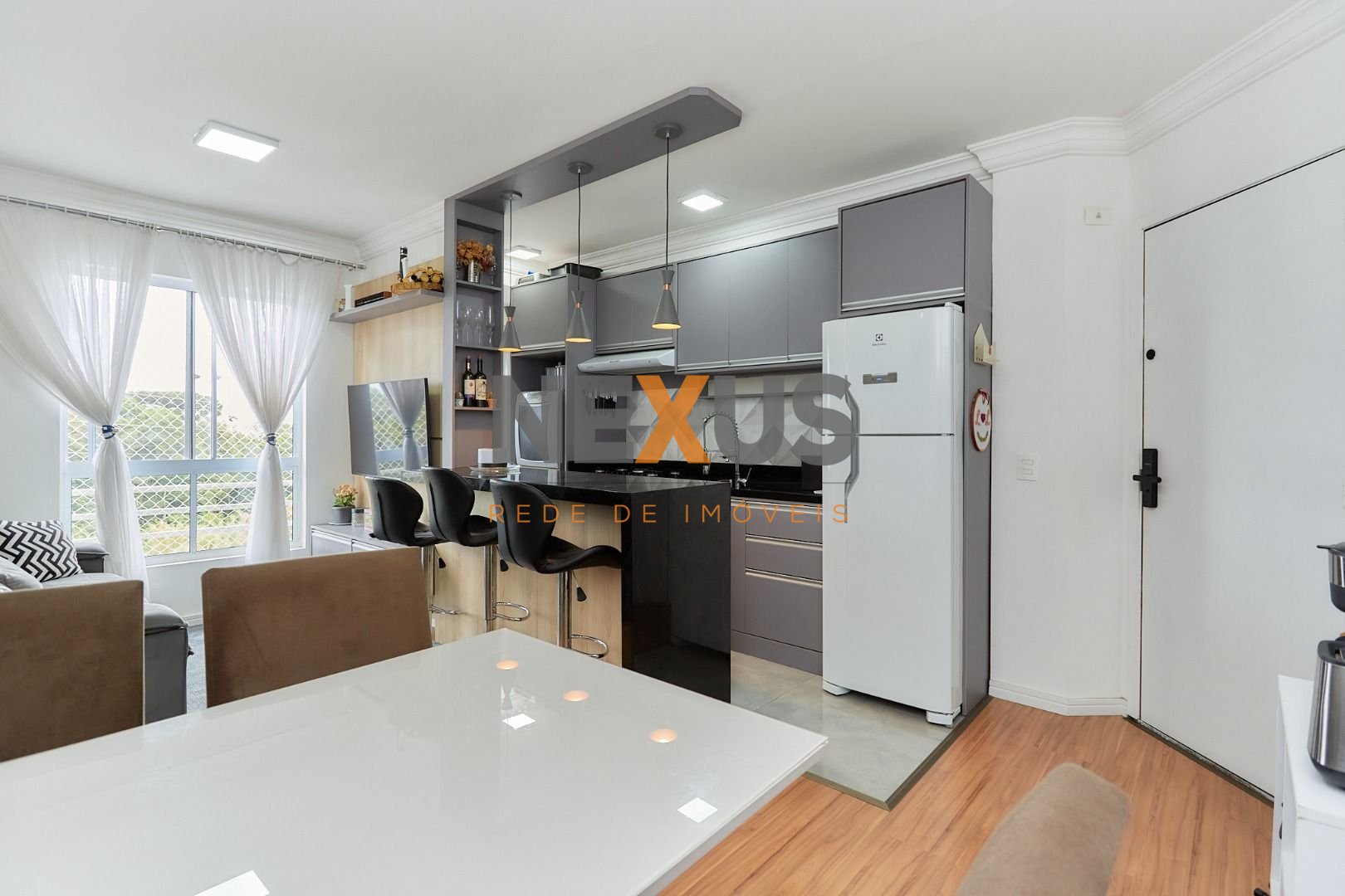 Apartamento com 3 dormitórios à venda, 56 m2, SAO JOSE DOS PIN...
