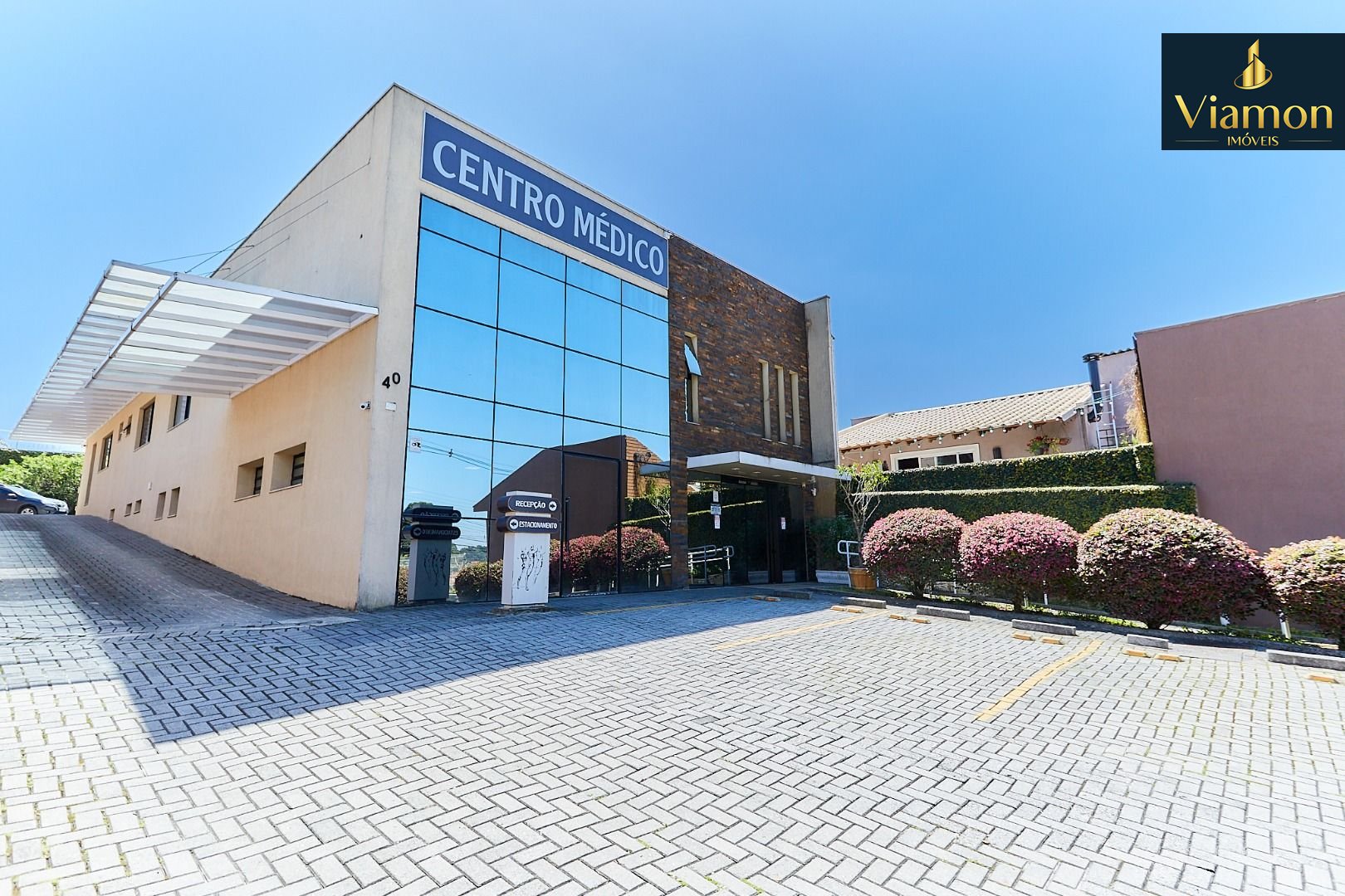 Prédio à venda, 600 m2 por R  4.999.000,00 - São Braz - Curiti...