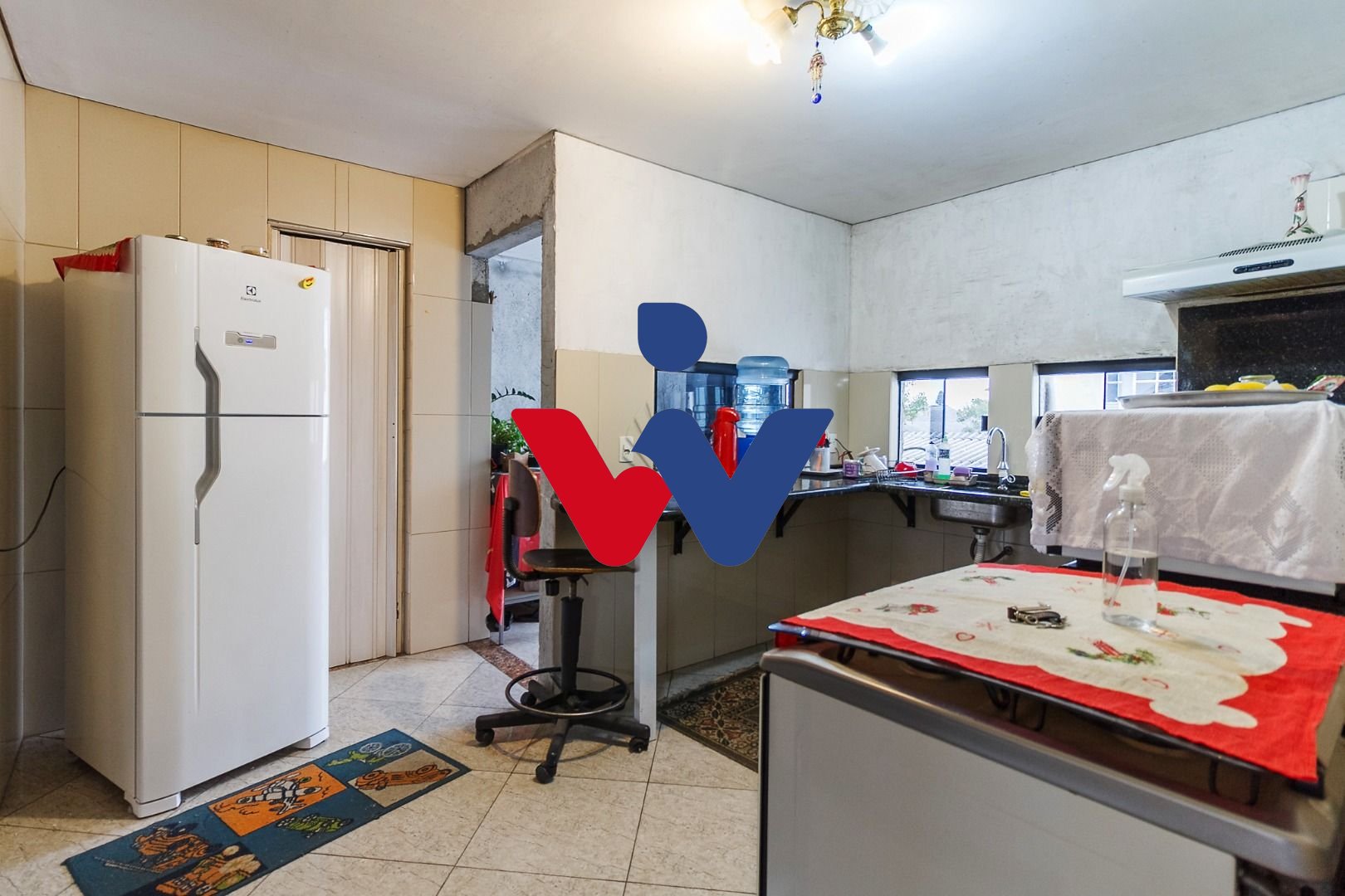 Sobrado com 4 quartos à venda, 655 m2 por R  979.000 - Pinheir...