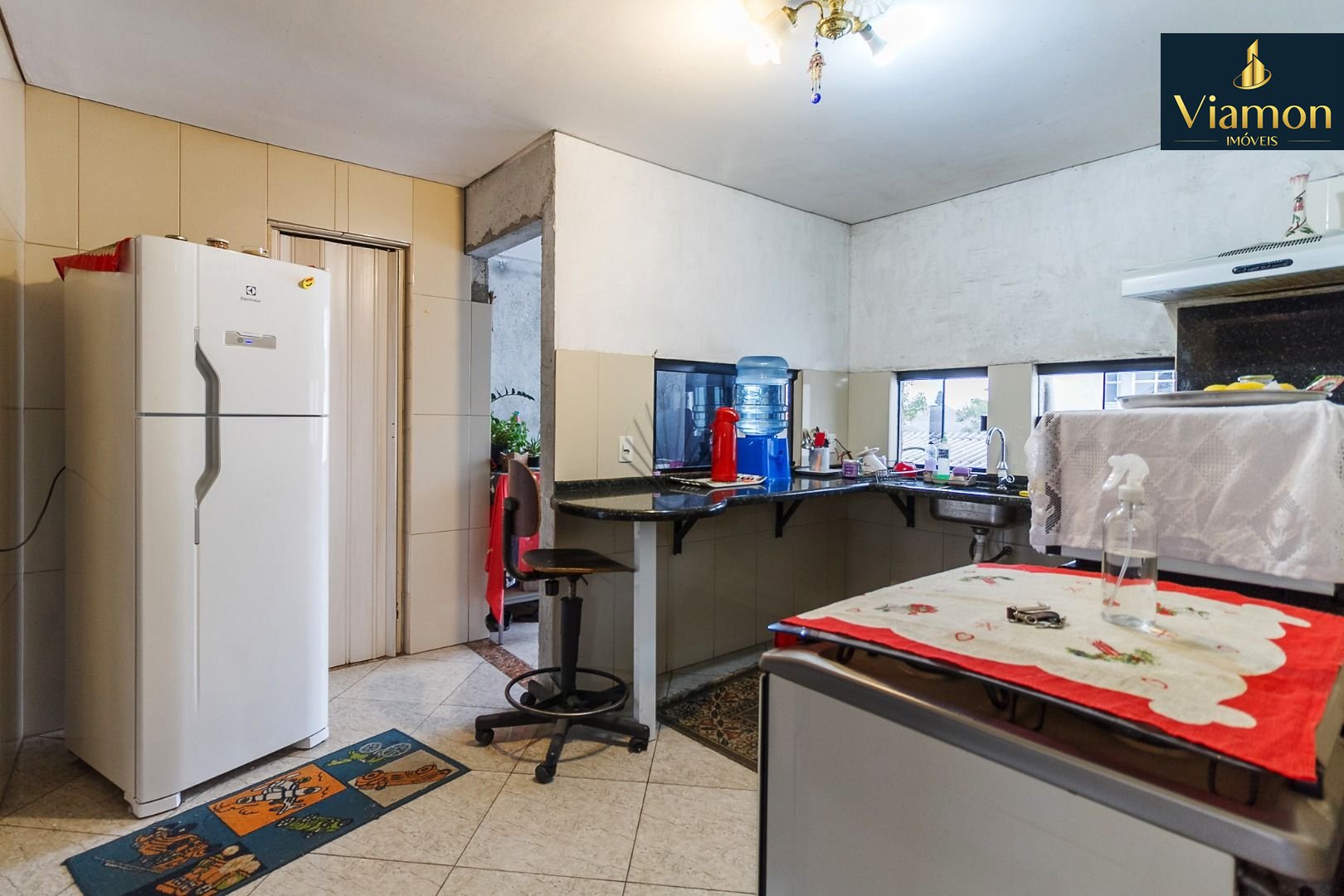 Sobrado com 4 quartos à venda, 655 m2 por R  979.000 - Pinheir...