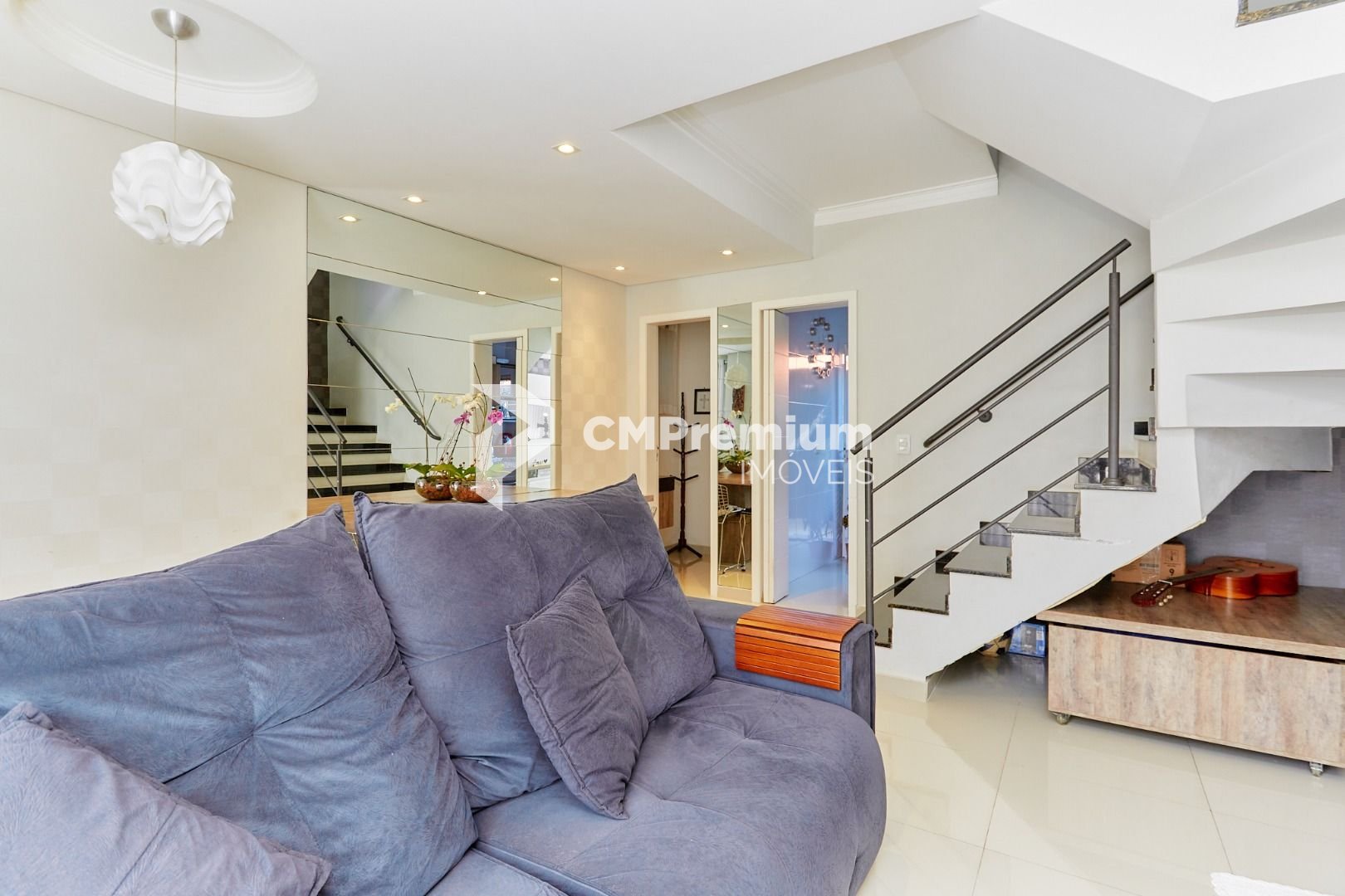 Sobrado com 3 quartos à venda, 89 m2 por R  649.000 - Boqueirã...