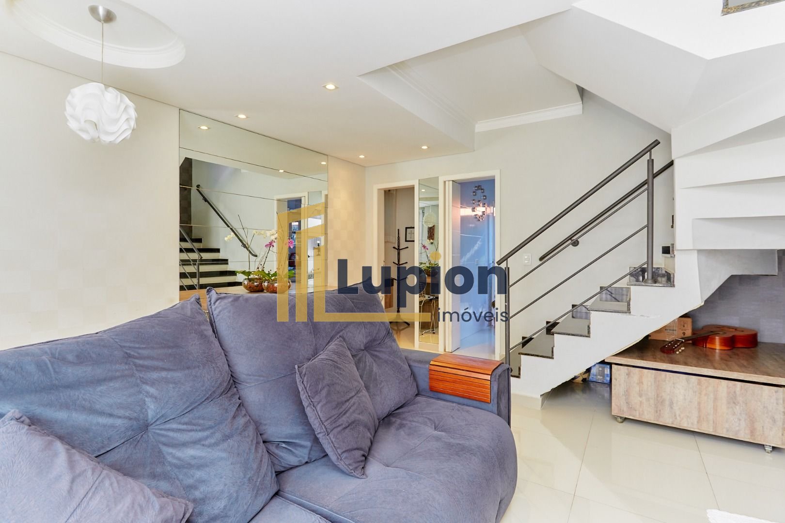 Sobrado com 3 quartos à venda, 89 m2 por R  649.000 - Boqueirã...