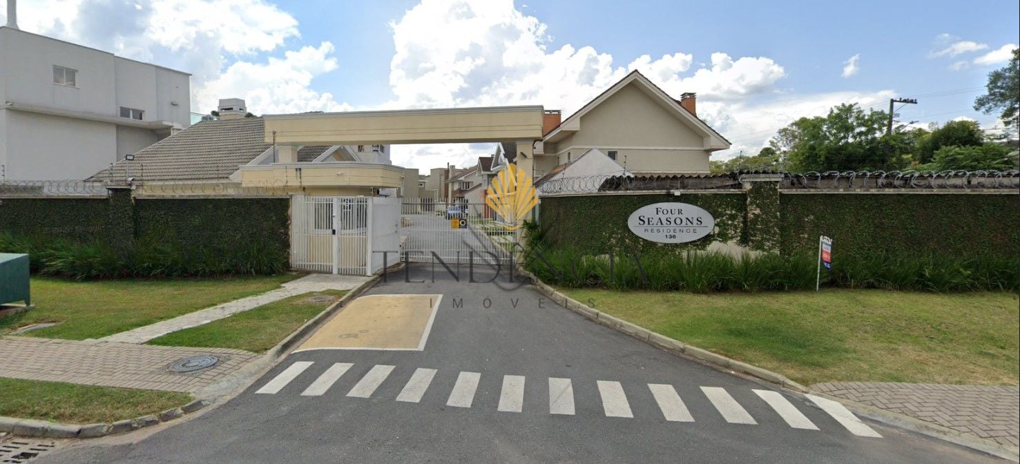 Terreno à venda, 389 m2 por R  765.000,00 - Butiatuvinha - Cur...