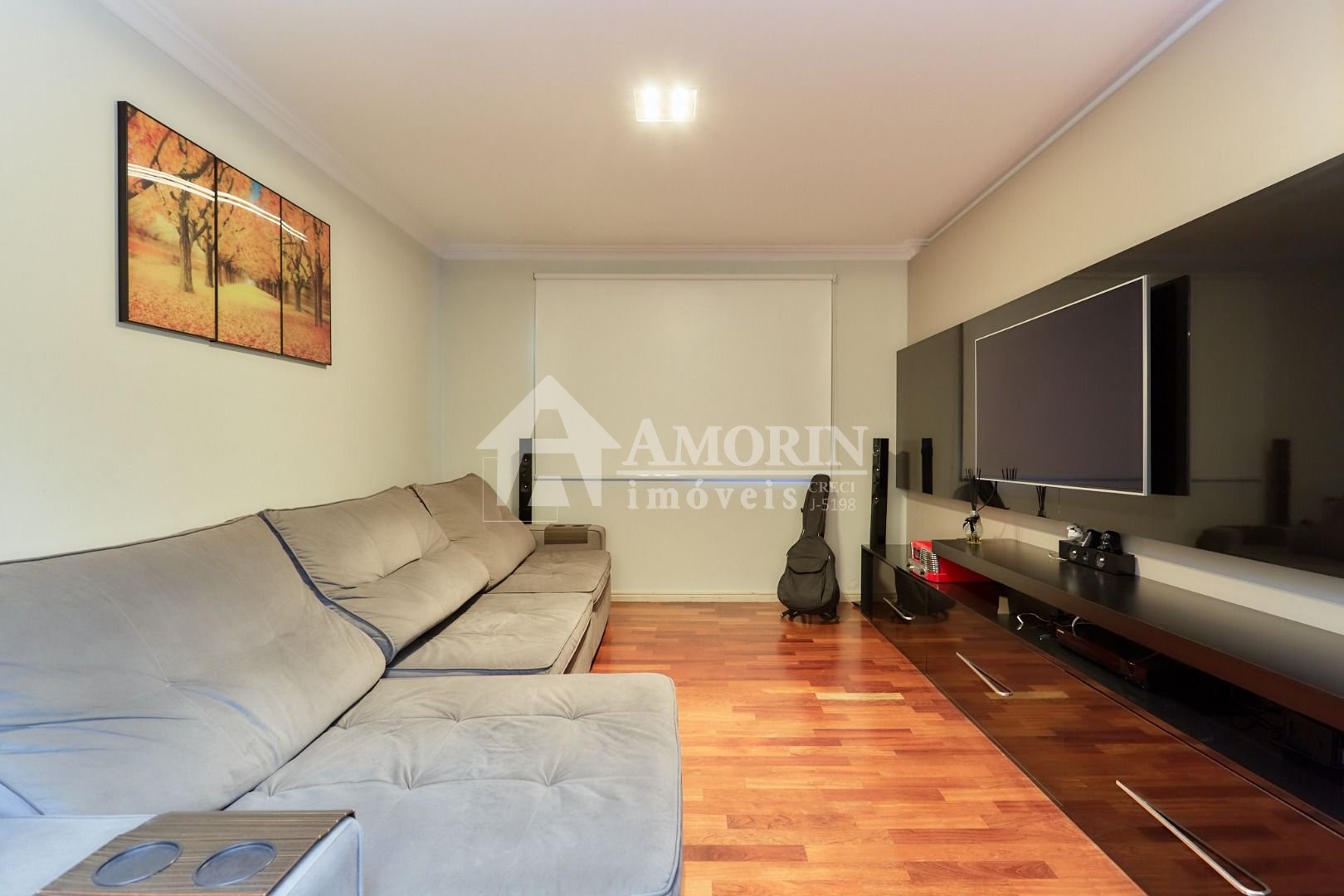 Casa com 4 dormitórios à venda, 266,24 m2, Butiatuvinha, CURIT...