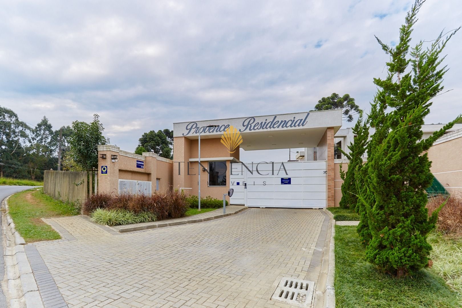 Terreno à venda, 989 m2 por R  902.000,00 - Butiatuvinha - Cur...