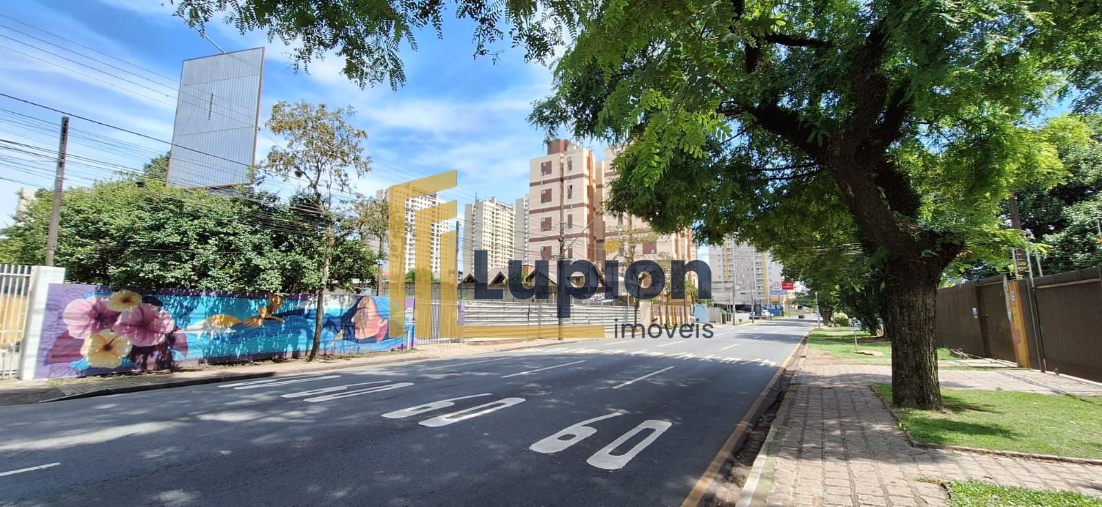 Terreno à venda, 700 m2 por R  1.350.000,00 - Capão Raso - Cur...