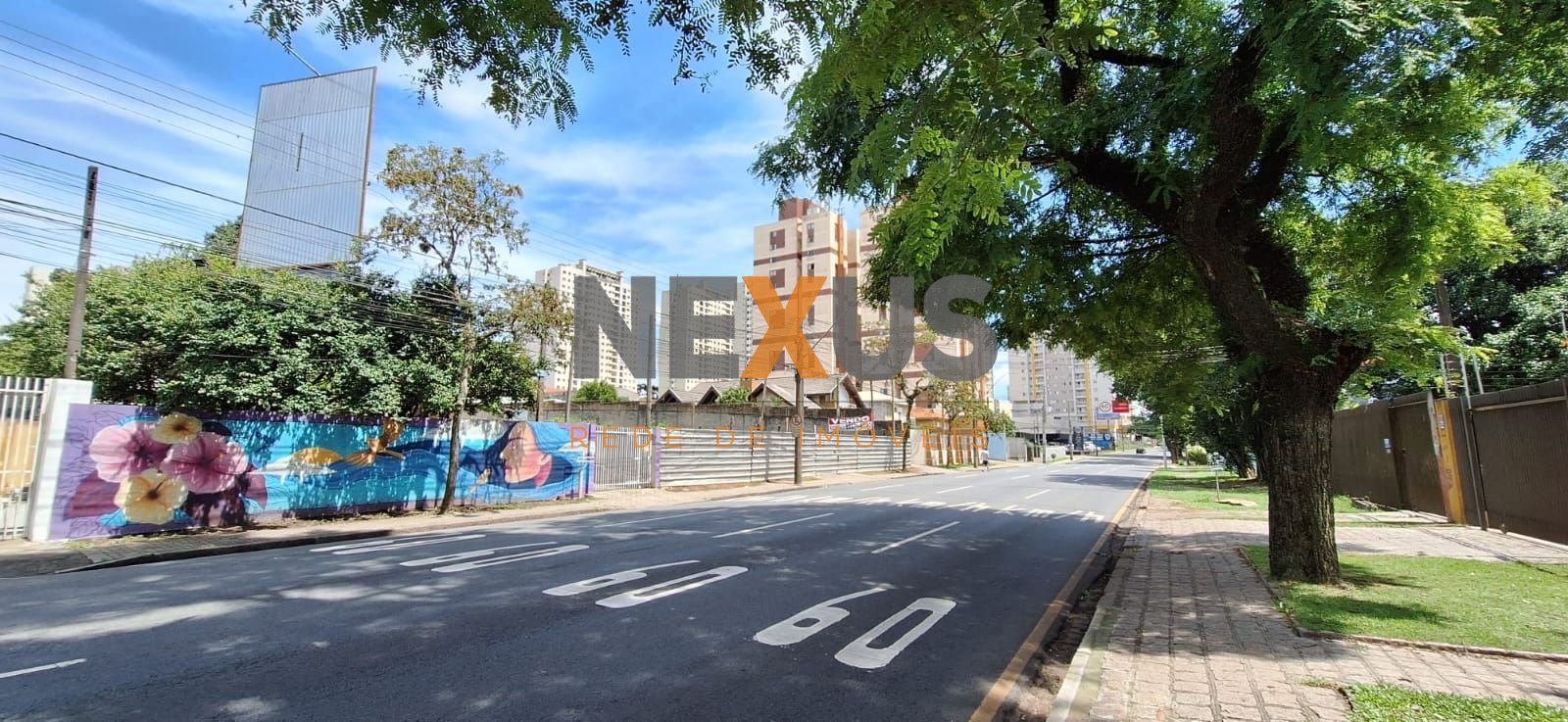 Terreno à venda, 700 m2 por R  1.350.000,00 - Capão Raso - Cur...