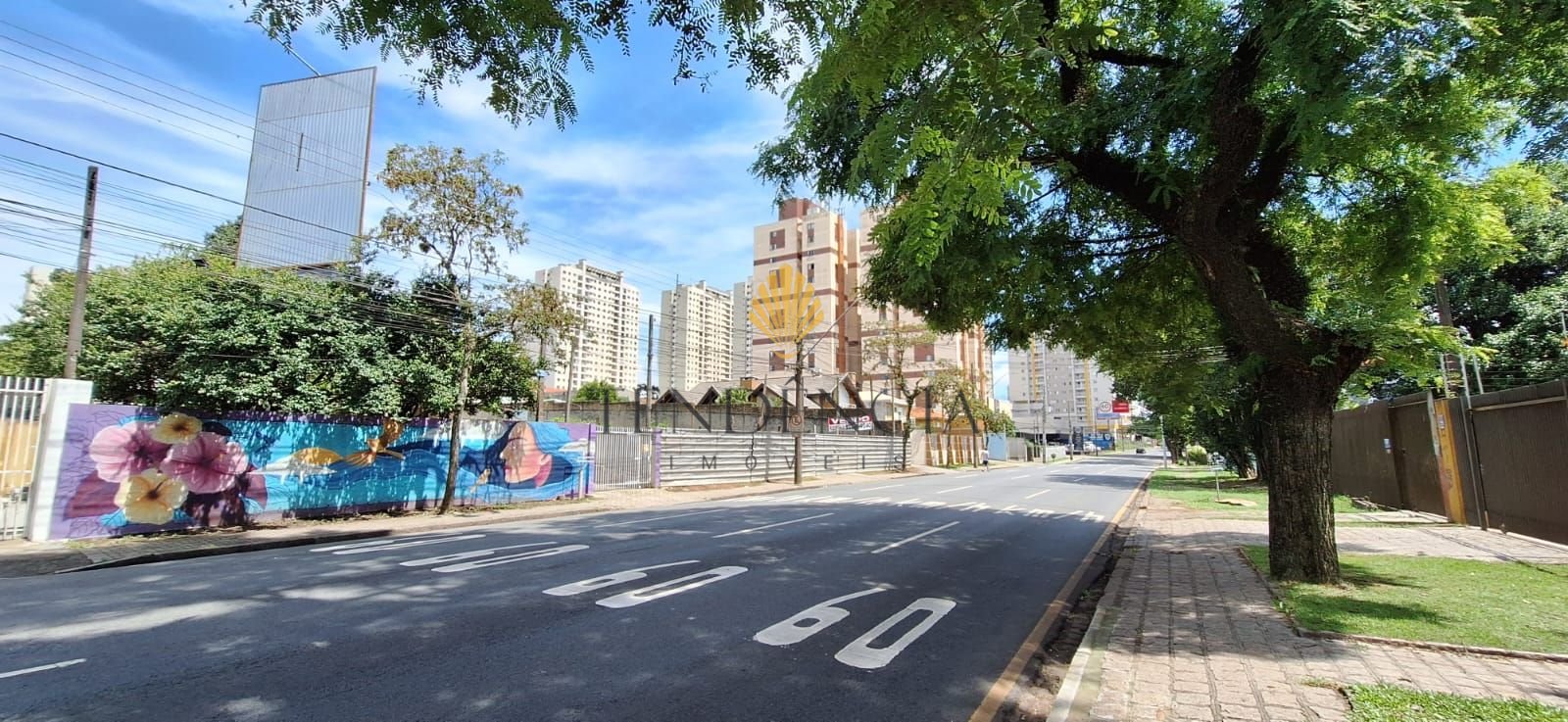 Terreno à venda, 700 m2 por R  1.350.000,00 - Capão Raso - Cur...