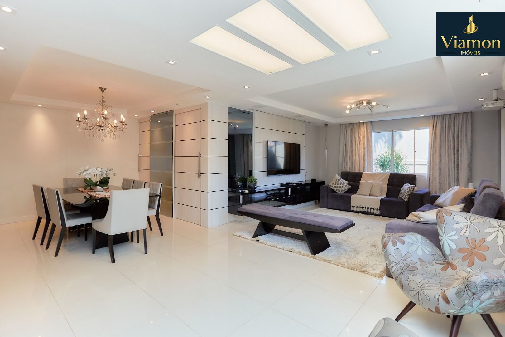 Casa com 5 quartos à venda, 480 m2 por R  2.899.000 - Boqueirã...