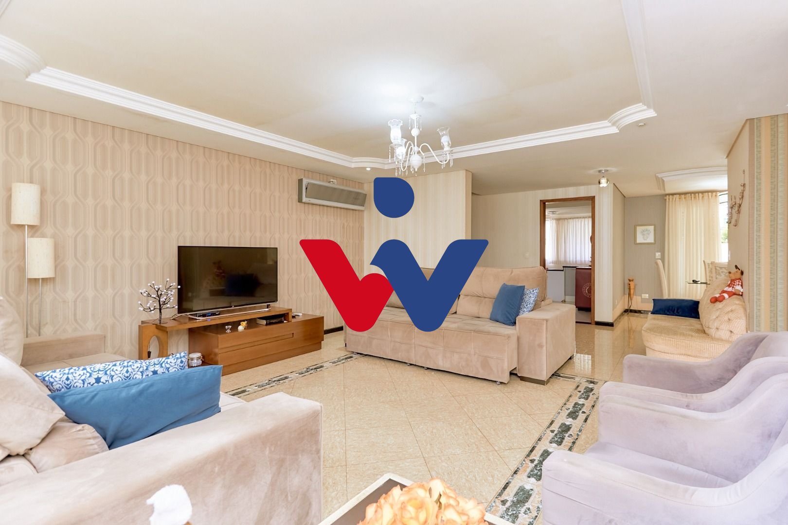 Casa com 3 quartos à venda, 229 m2 por R  1.690.000 - Portão -...
