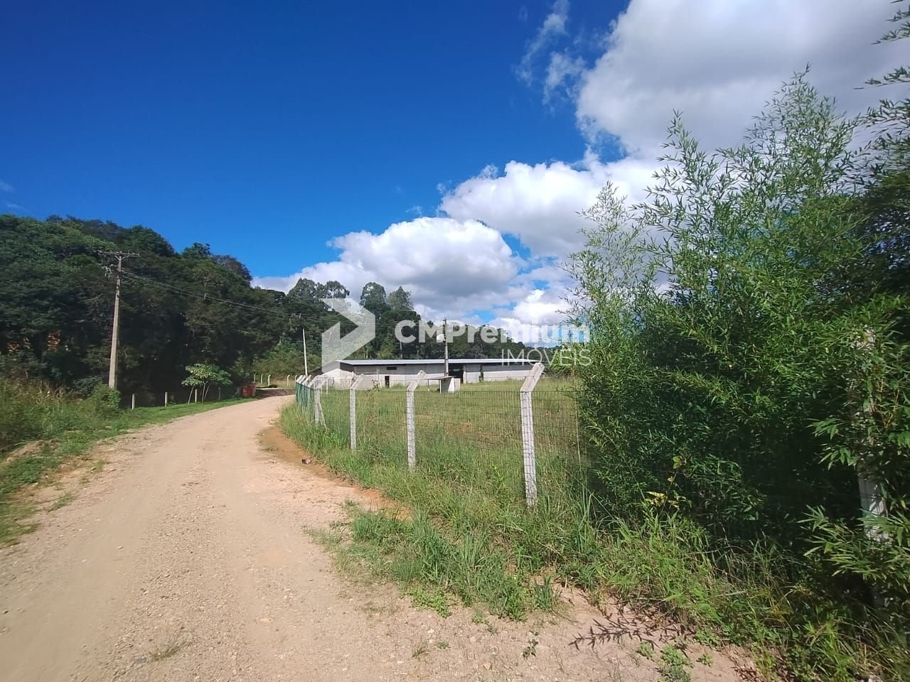 Terreno à venda, 28.652 m2, Centro - Tijucas do Sul PR