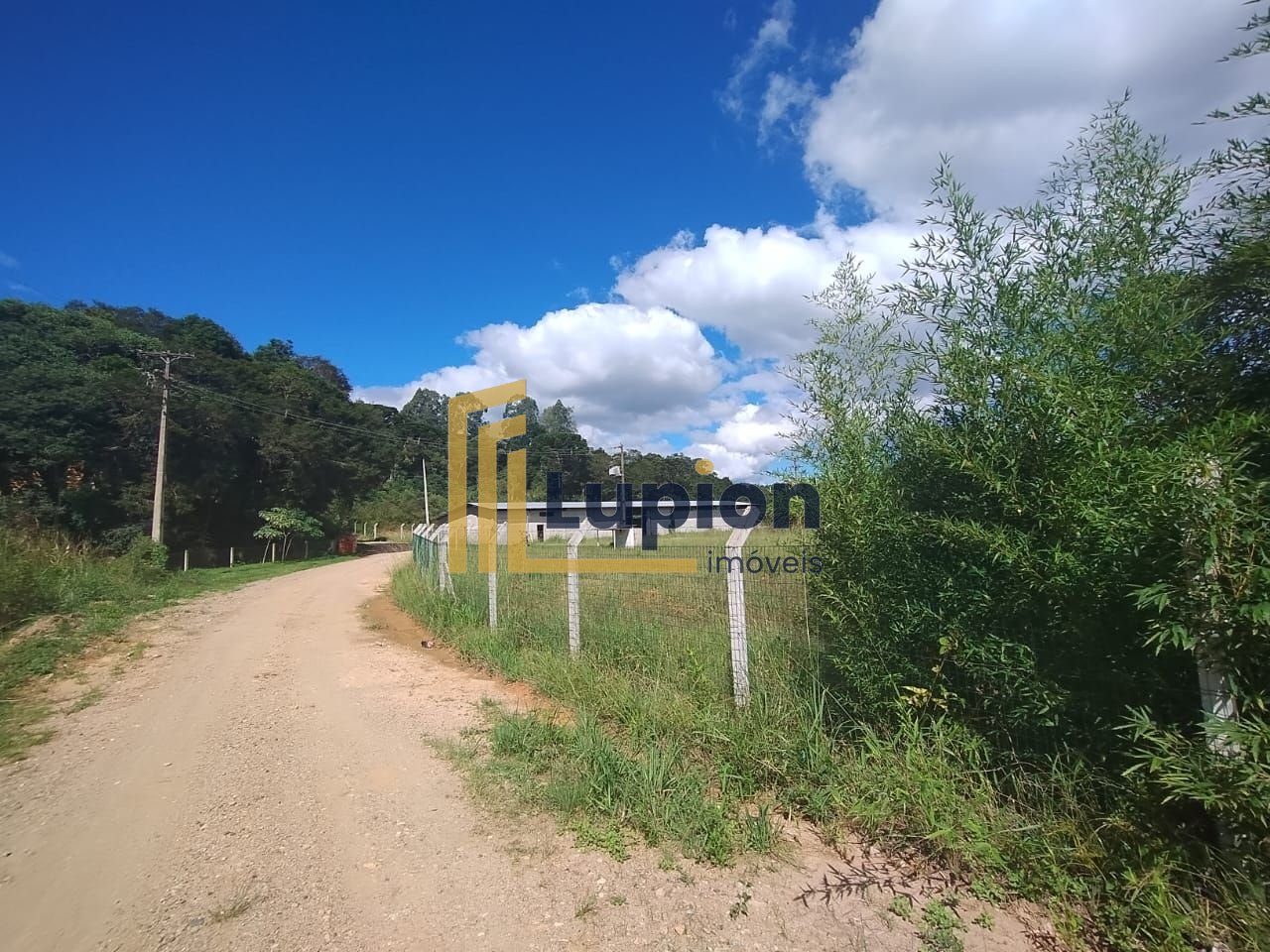 Terreno à venda, 28.652 m2 por R  4.599.000,00 - Centro - Tiju...