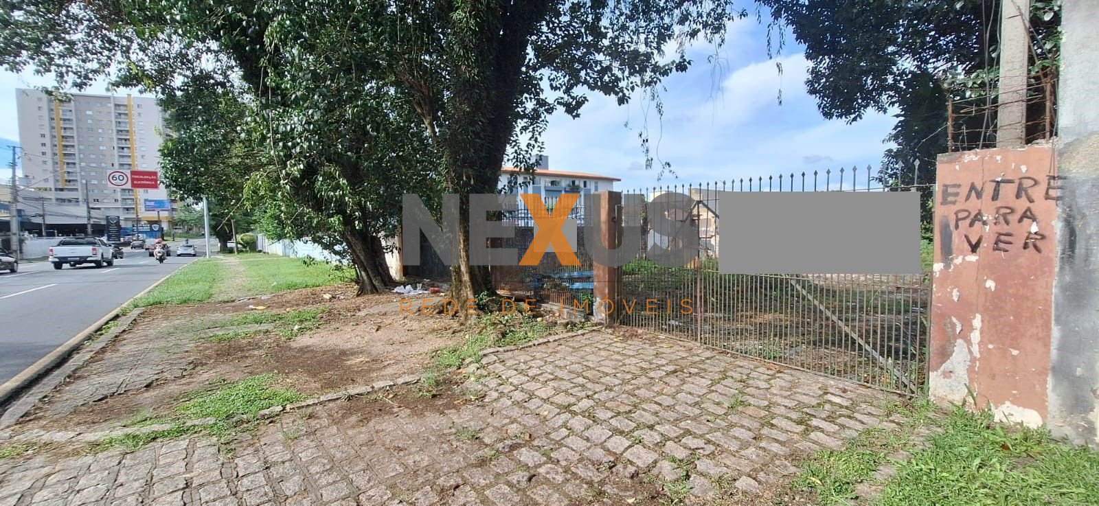 Terreno à venda, 649 m2, Capão Raso - Curitiba PR