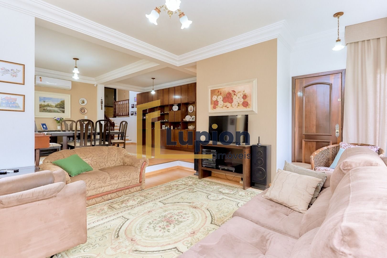 Casa com 3 dormitórios à venda, 370 m2 por R  1.449.000,00 - P...