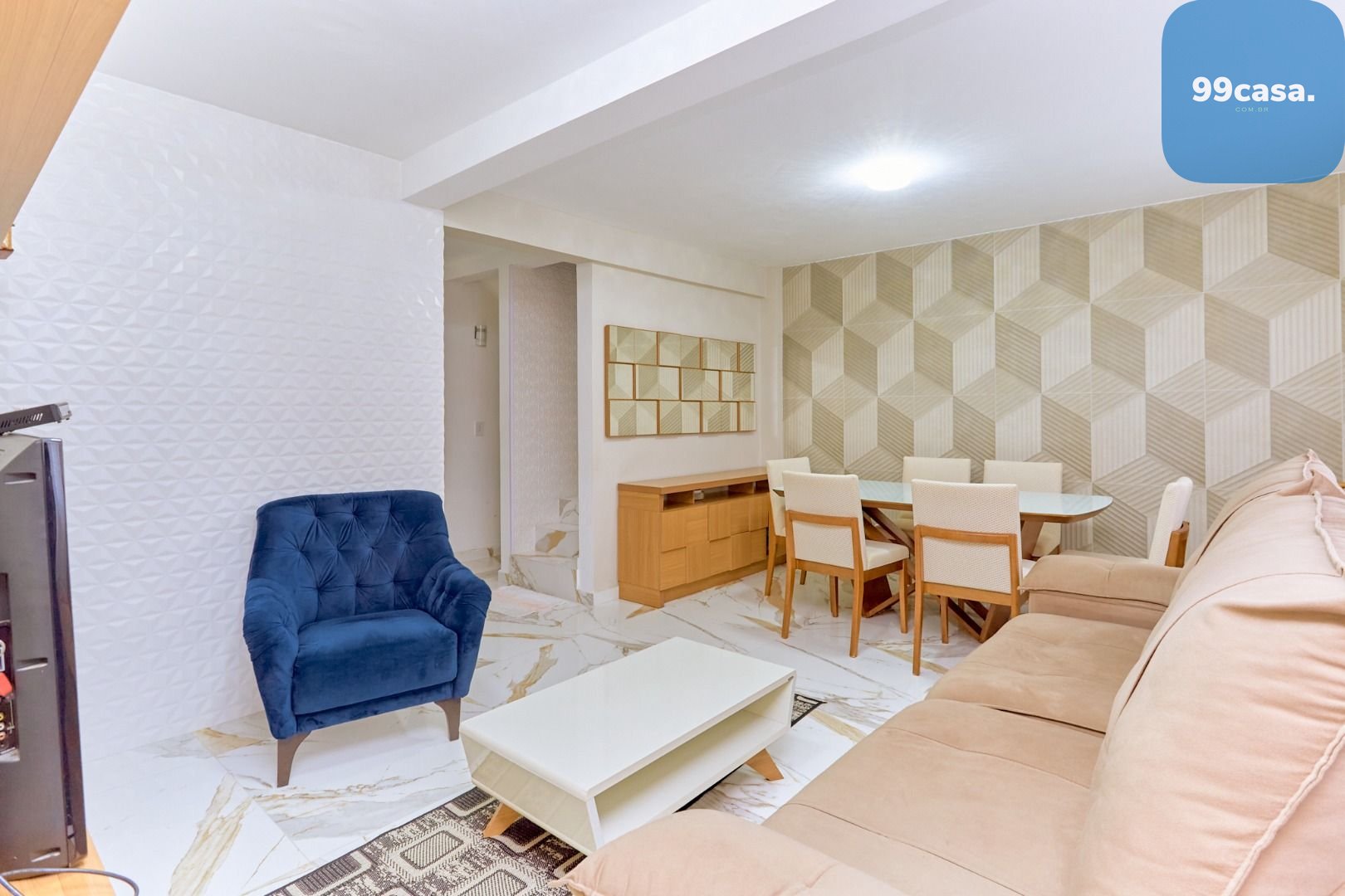 Sobrado com 4 quartos à venda, 162 m2 por R  649.000 - Xaxim -...