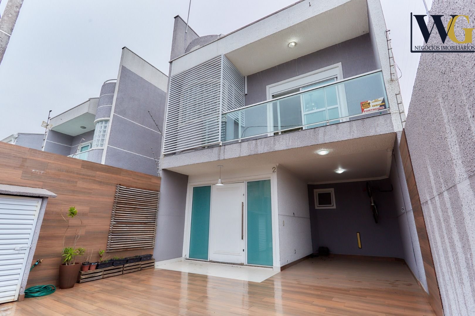 Sobrado com 3 dormitórios à venda, 160 m2 por R  679.000,00 - ...