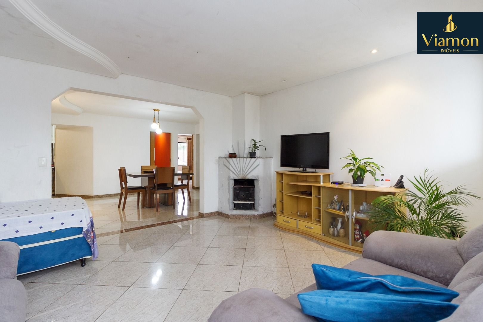 Sobrado com 4 quartos à venda, 655 m2 por R  979.000 - Pinheir...