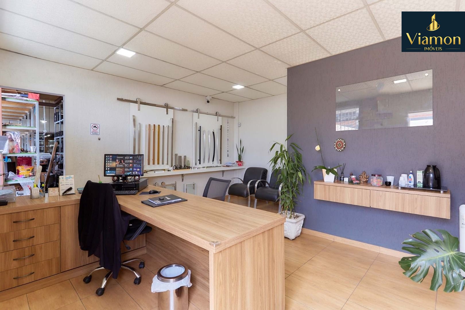 Barracão à venda, 500 m2 por R  1.780.000,00 - Uberaba - Curit...