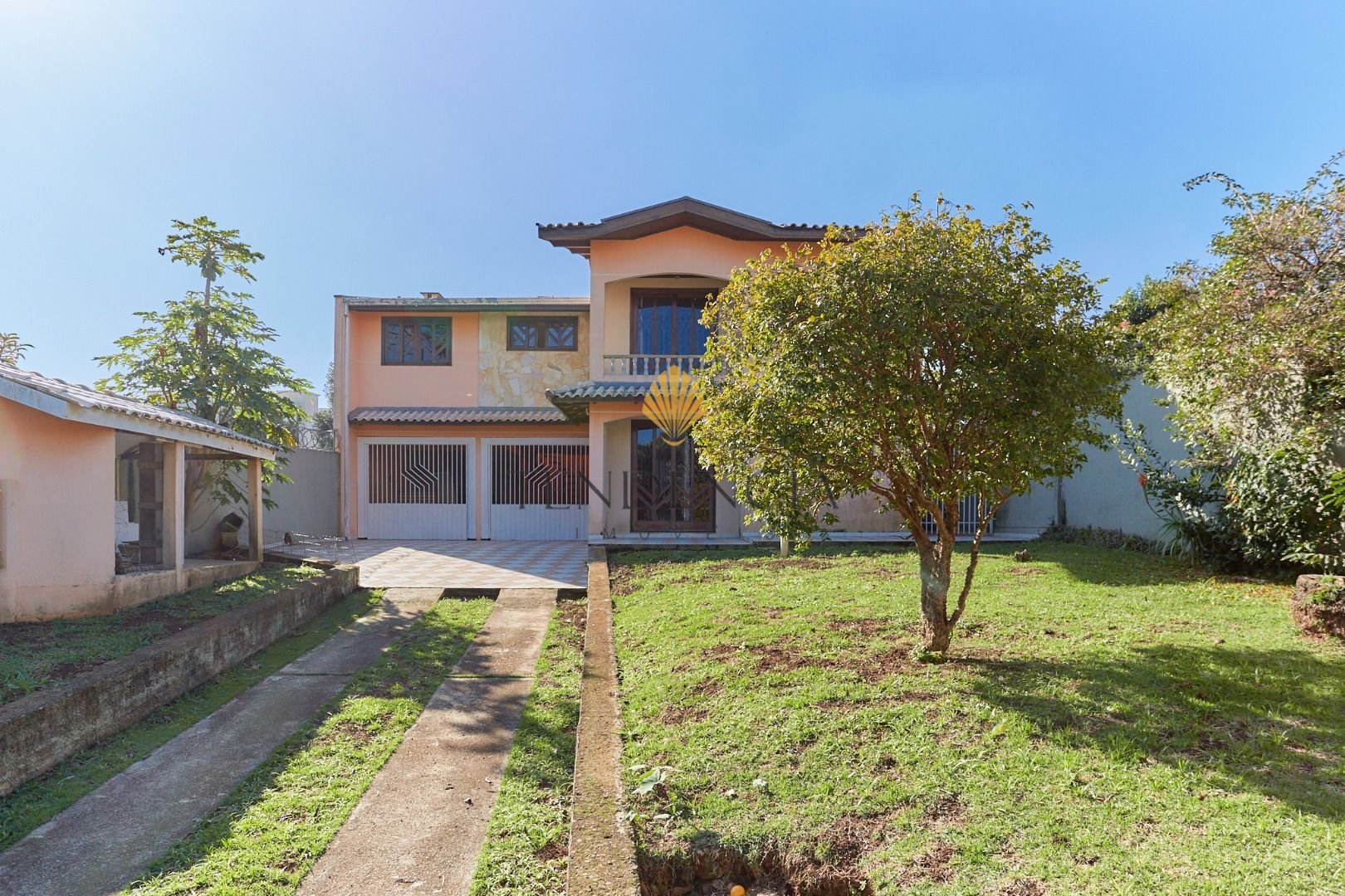 Casa com 3 quartos à venda, 270 m2 por R  1.280.000 - Capão Ra...