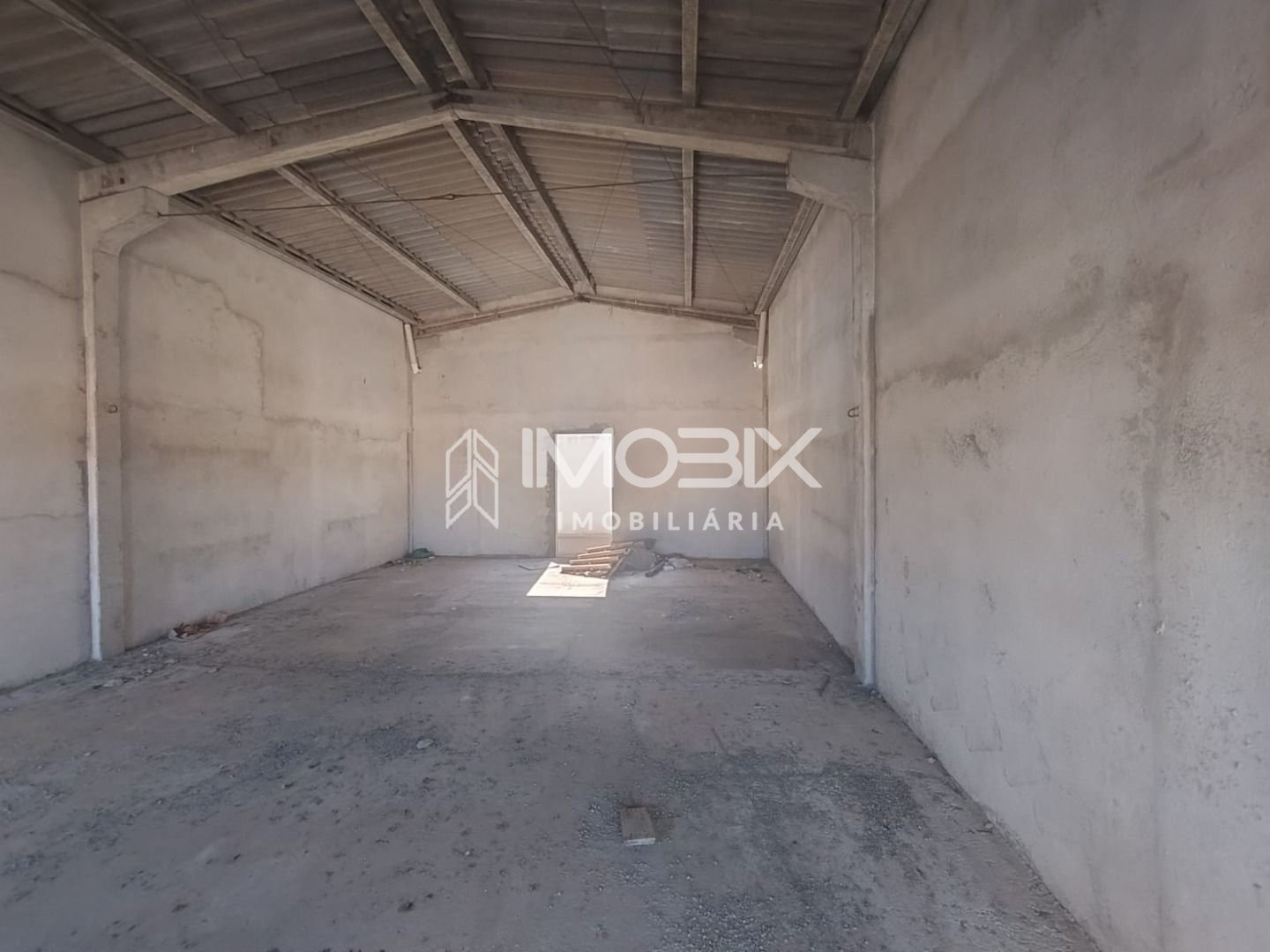 Barracão à venda, 160 m2 por R  399.000,00 - Ganchinho - Curit...