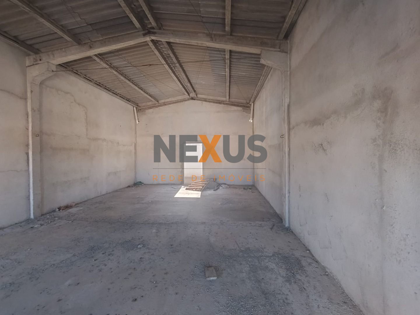 Barracão à venda, 160 m2 por R  399.000,00 - Ganchinho - Curit...