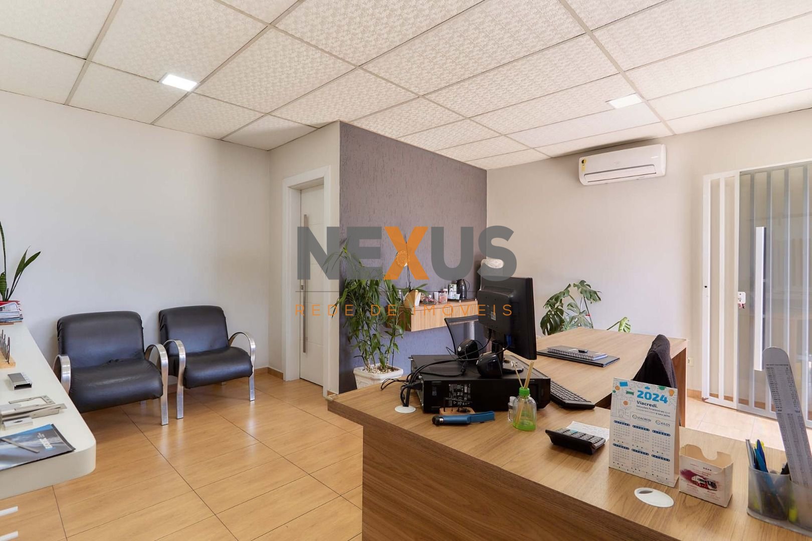 Barracão à venda, 500 m2 por R  1.780.000,00 - Uberaba - Curit...