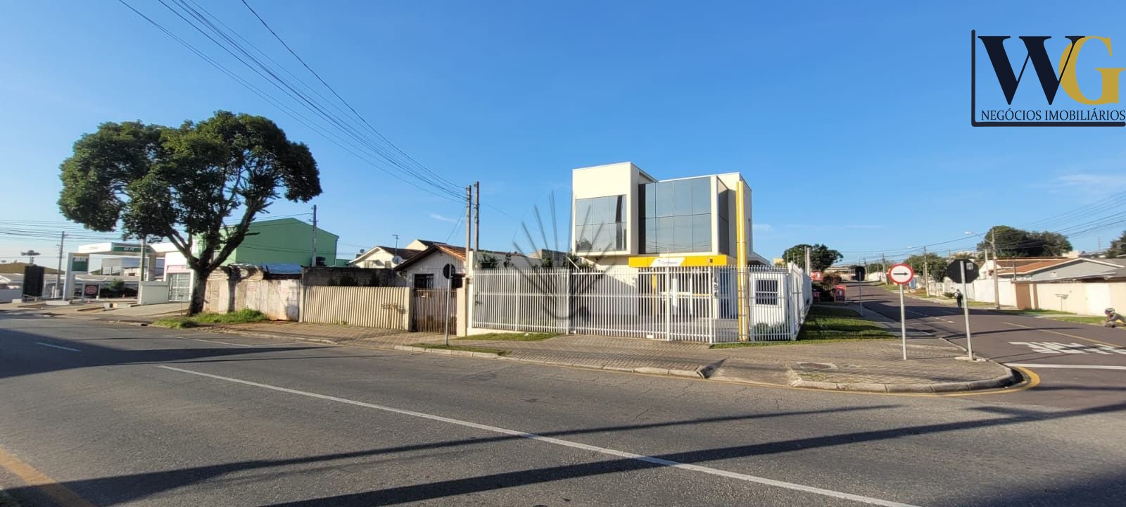 Terreno à venda, 440 m2 por R  999.000 - Xaxim - Curitiba PR
