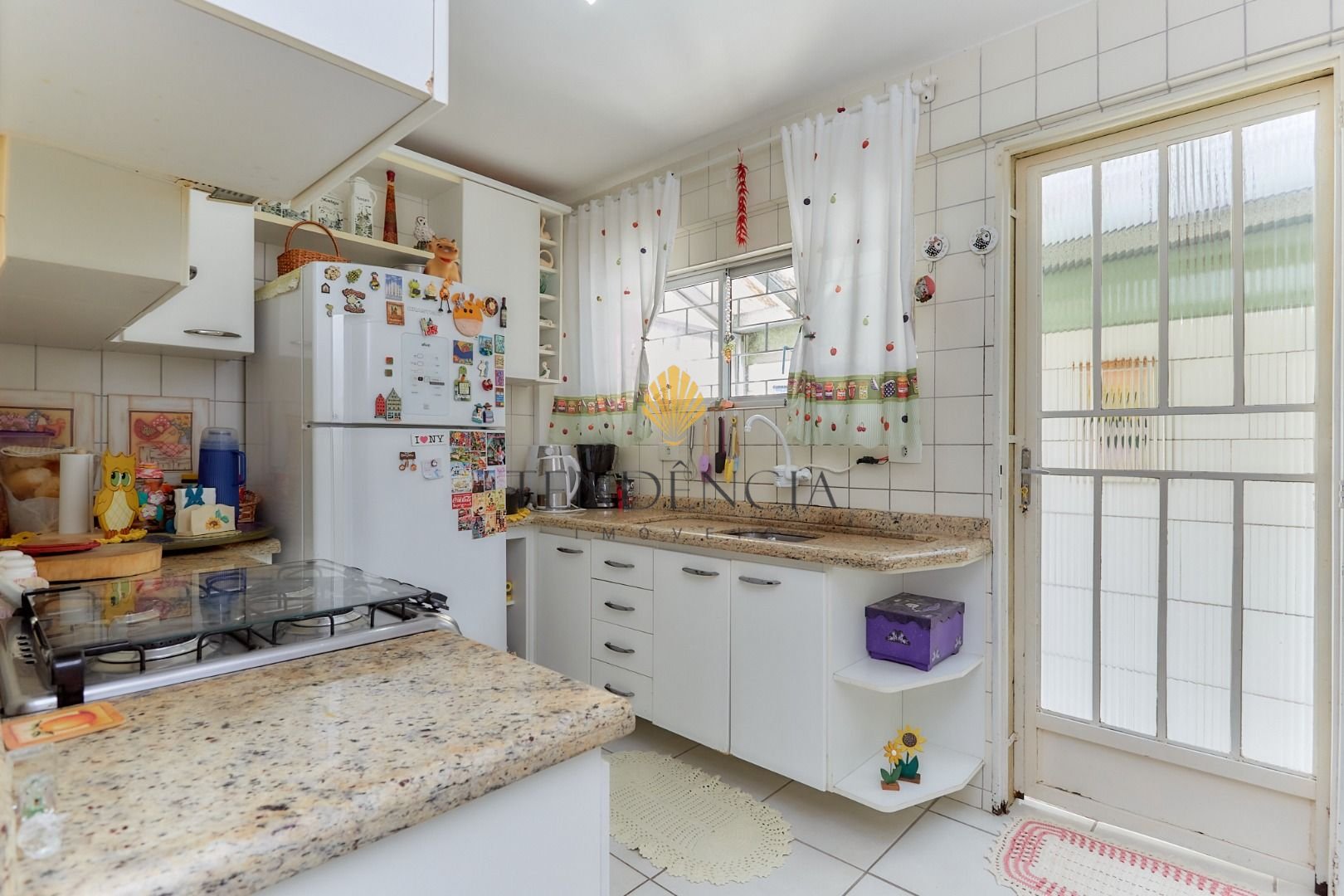 Sobrado com 3 dormitórios à venda, 95,38 m2, SÃO BRAZ, CURITIB...