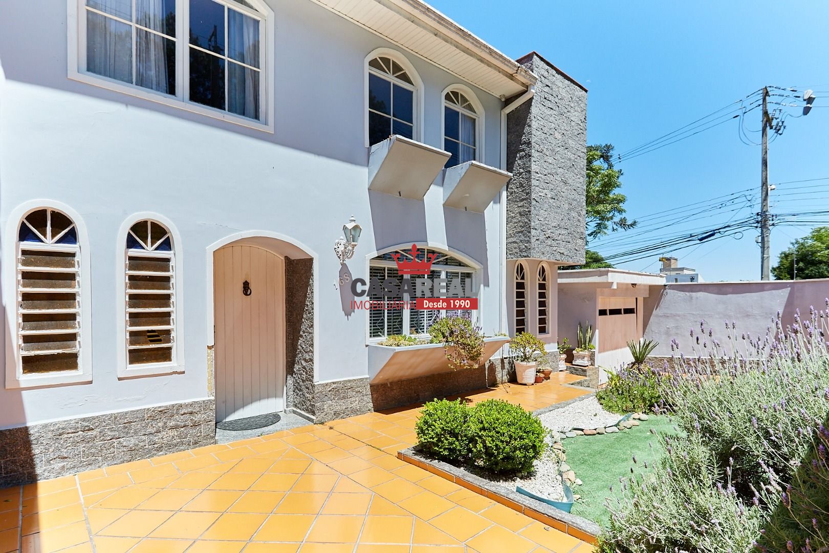 Sobrado com 4 quartos à venda, 182 m2 por R  880.000 - Jardim das Américas - Curitiba PR