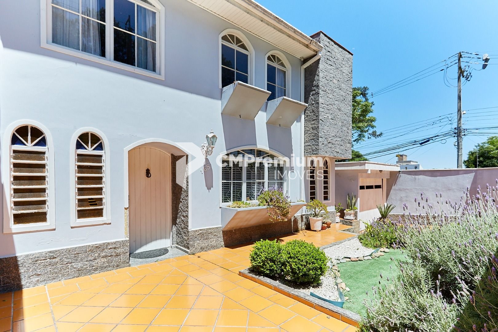 Sobrado com 4 quartos à venda, 182 m2 por R  880.000 - Jardim ...
