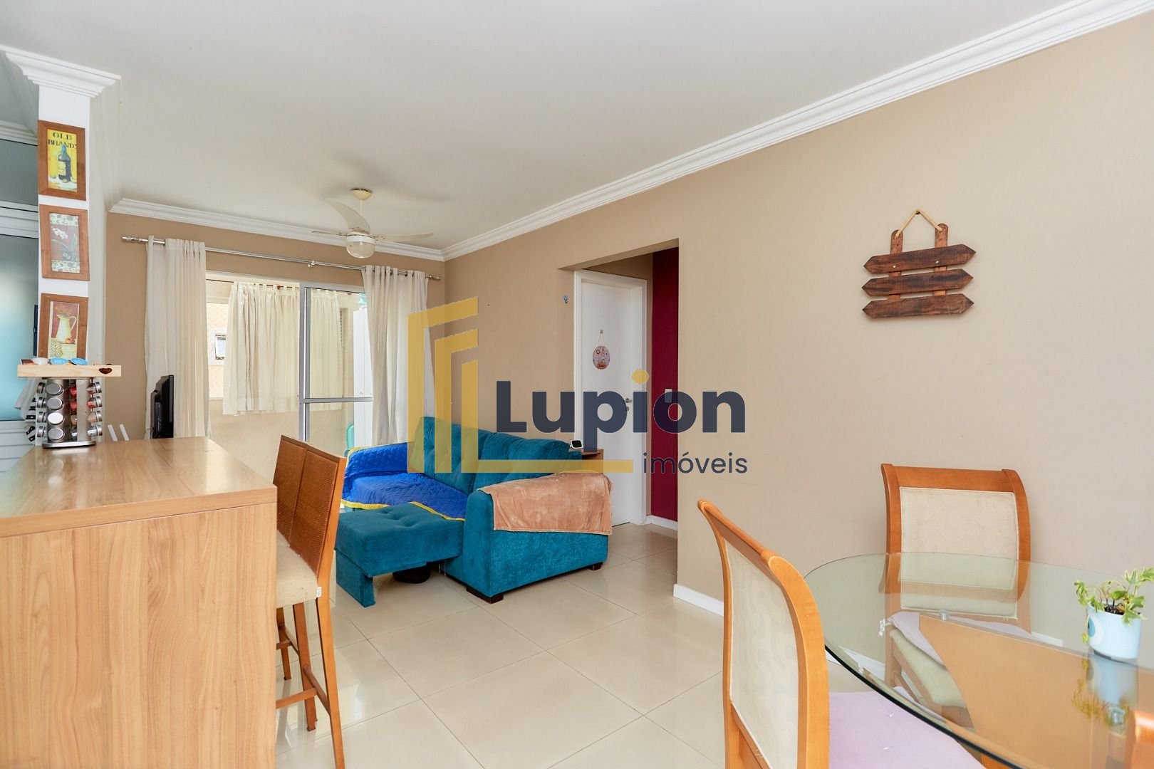 Apartamento com 2 dormitórios à venda,  69 m2 por R  480.000,0...