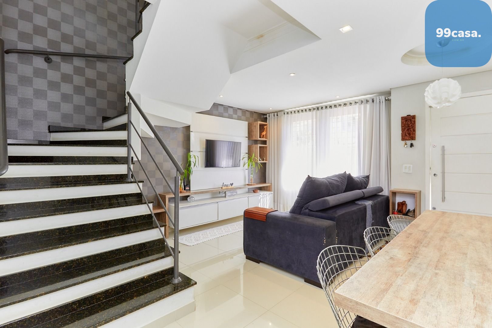 Sobrado com 3 quartos à venda, 89 m2 por R  649.000 - Boqueirã...