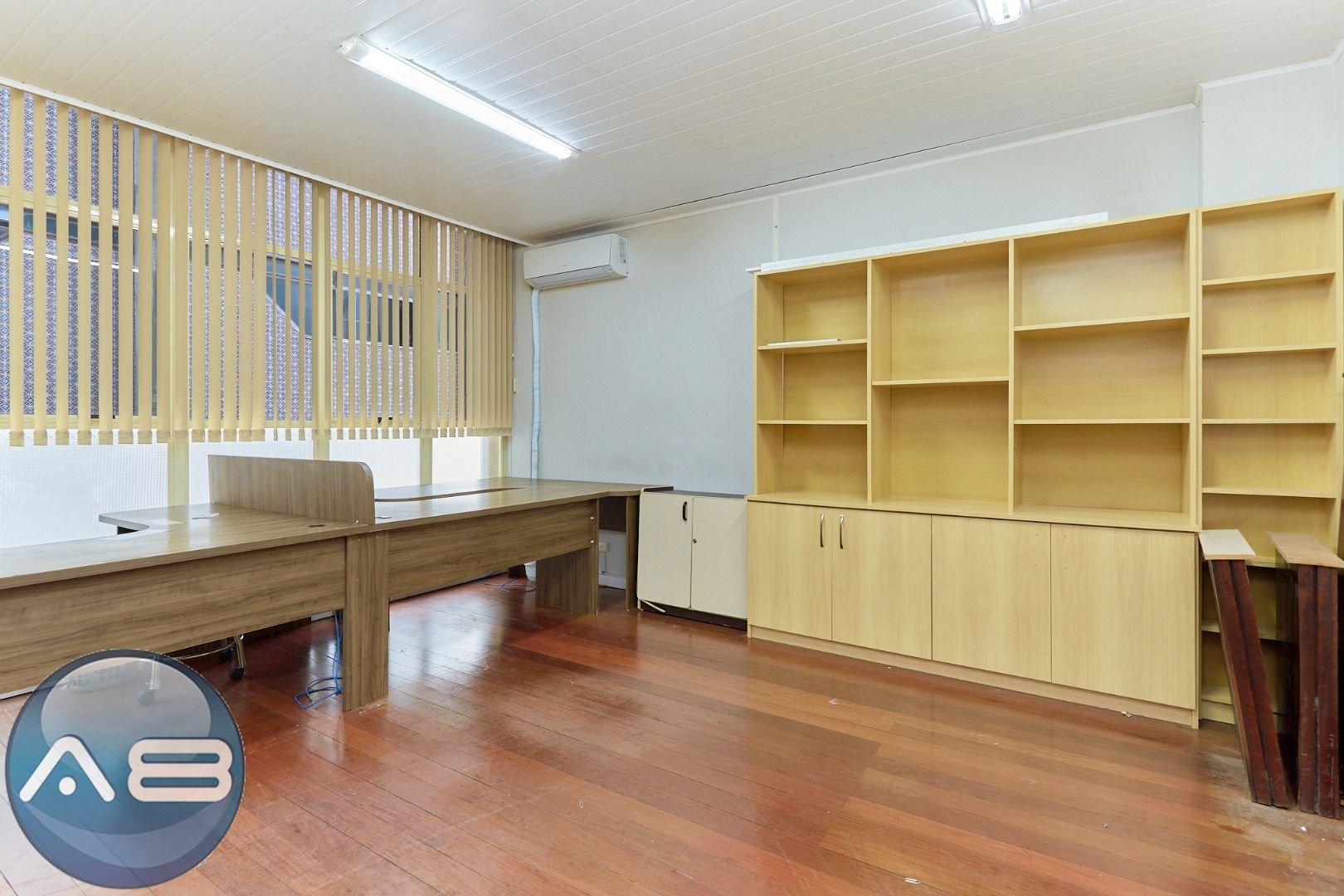 Sala Comercial à venda, 32,46 m2, CENTRO, CURITIBA - PR