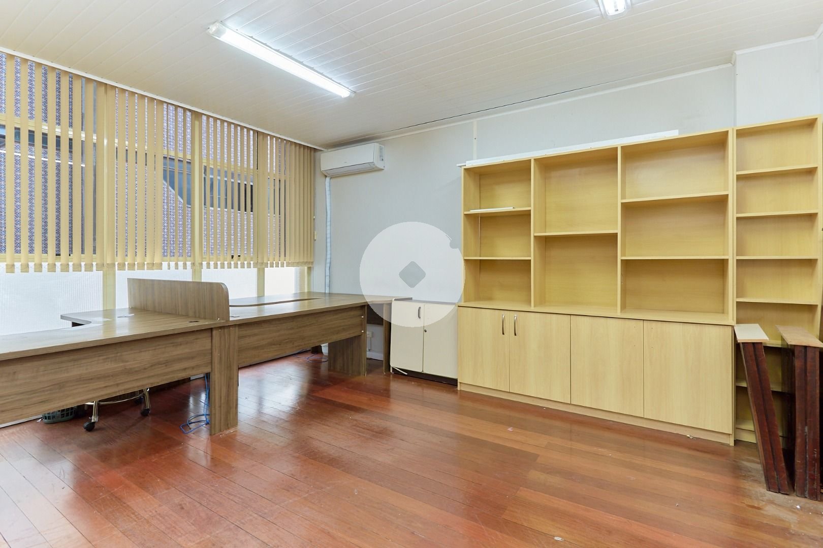 Sala Comercial à venda, 32,46 m2, CENTRO, CURITIBA - PR