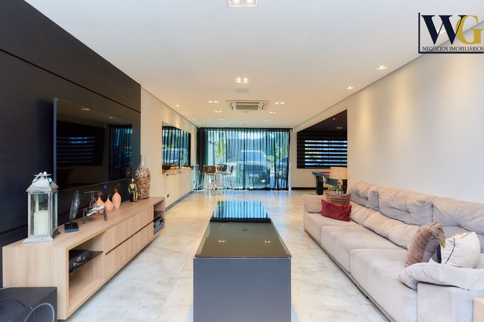 Casa com 5 quartos à venda, 480 m2 por R  2.899.000 - Boqueirã...