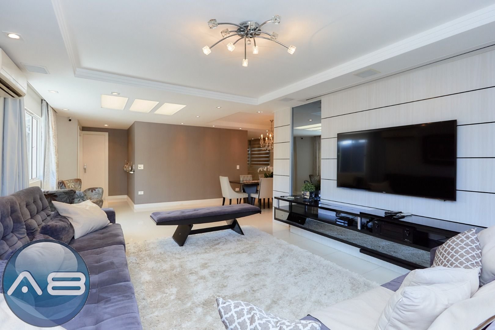 Casa com 5 quartos à venda, 480 m2 por R  2.899.000 - Boqueirã...