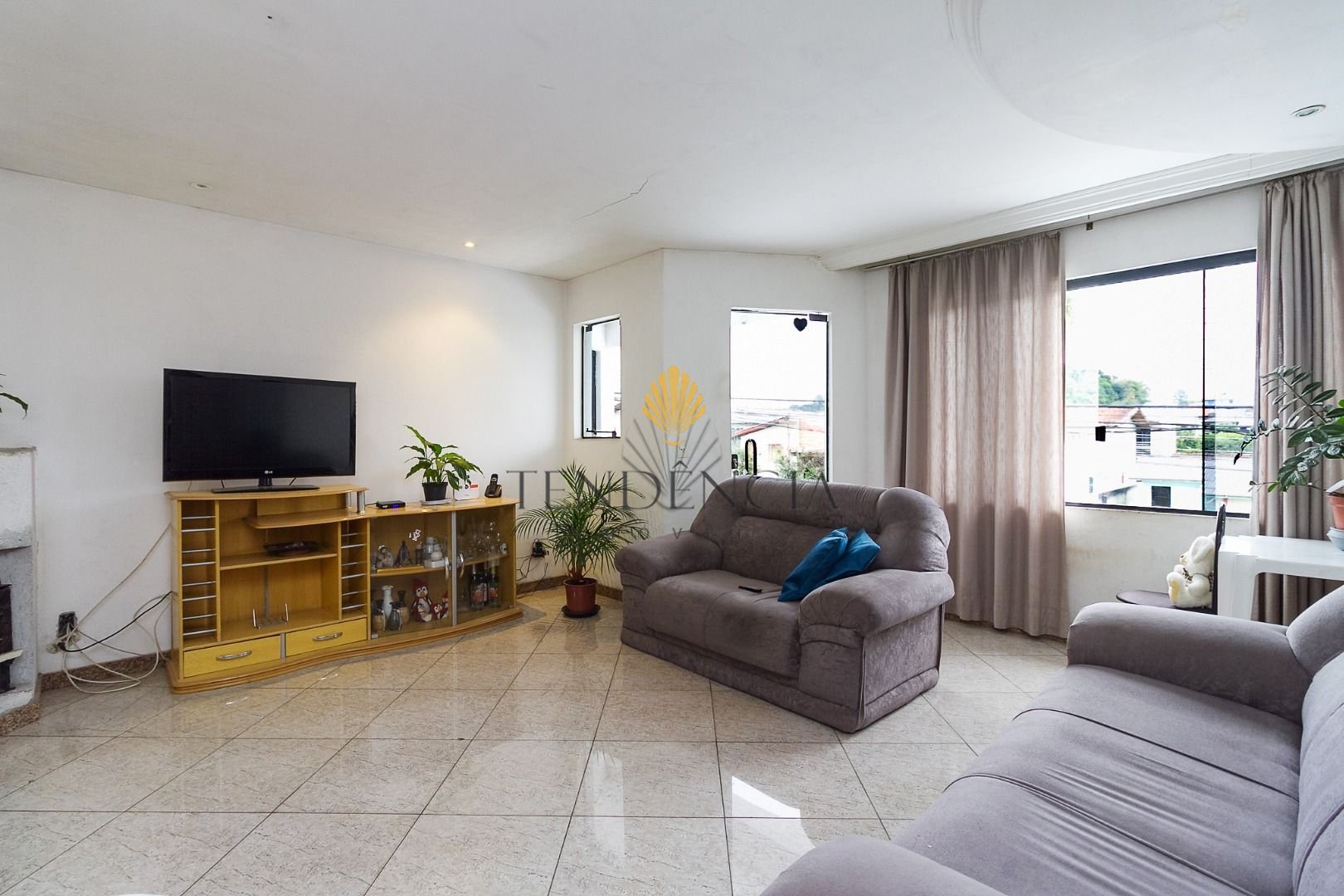 Sobrado com 4 quartos à venda, 655 m2 por R  979.000 - Pinheir...