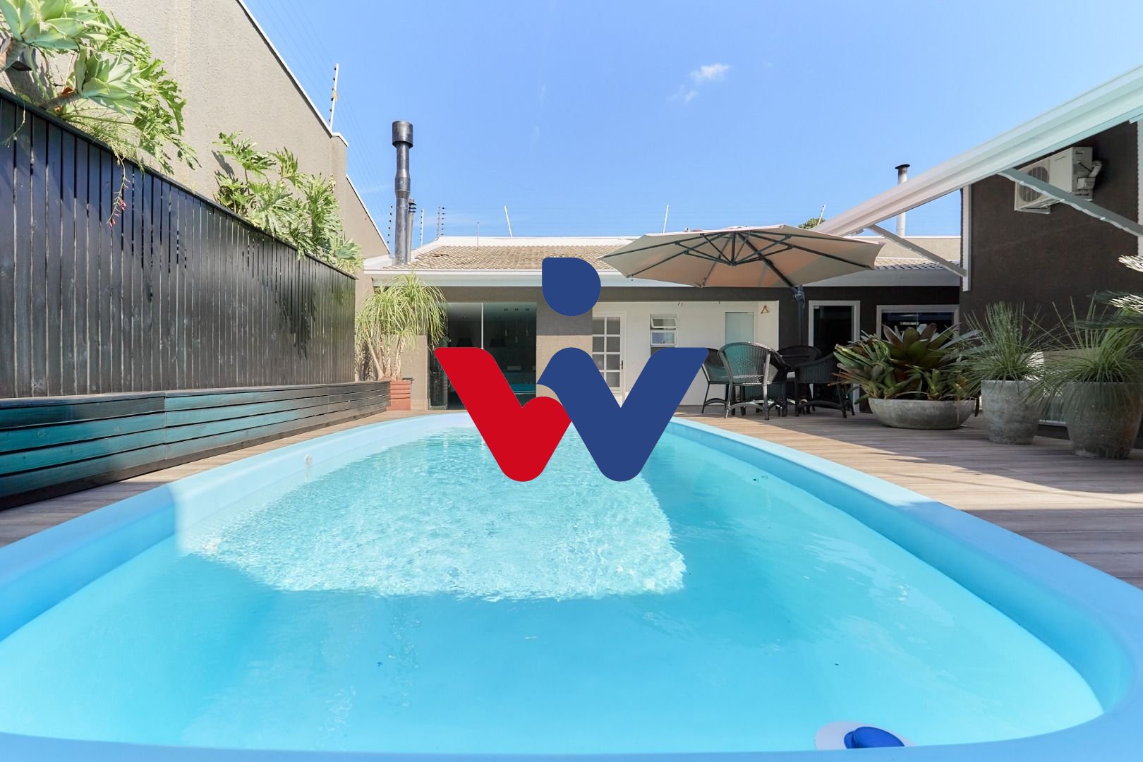 Casa com 5 quartos à venda, 480 m2 por R  2.899.000 - Boqueirã...