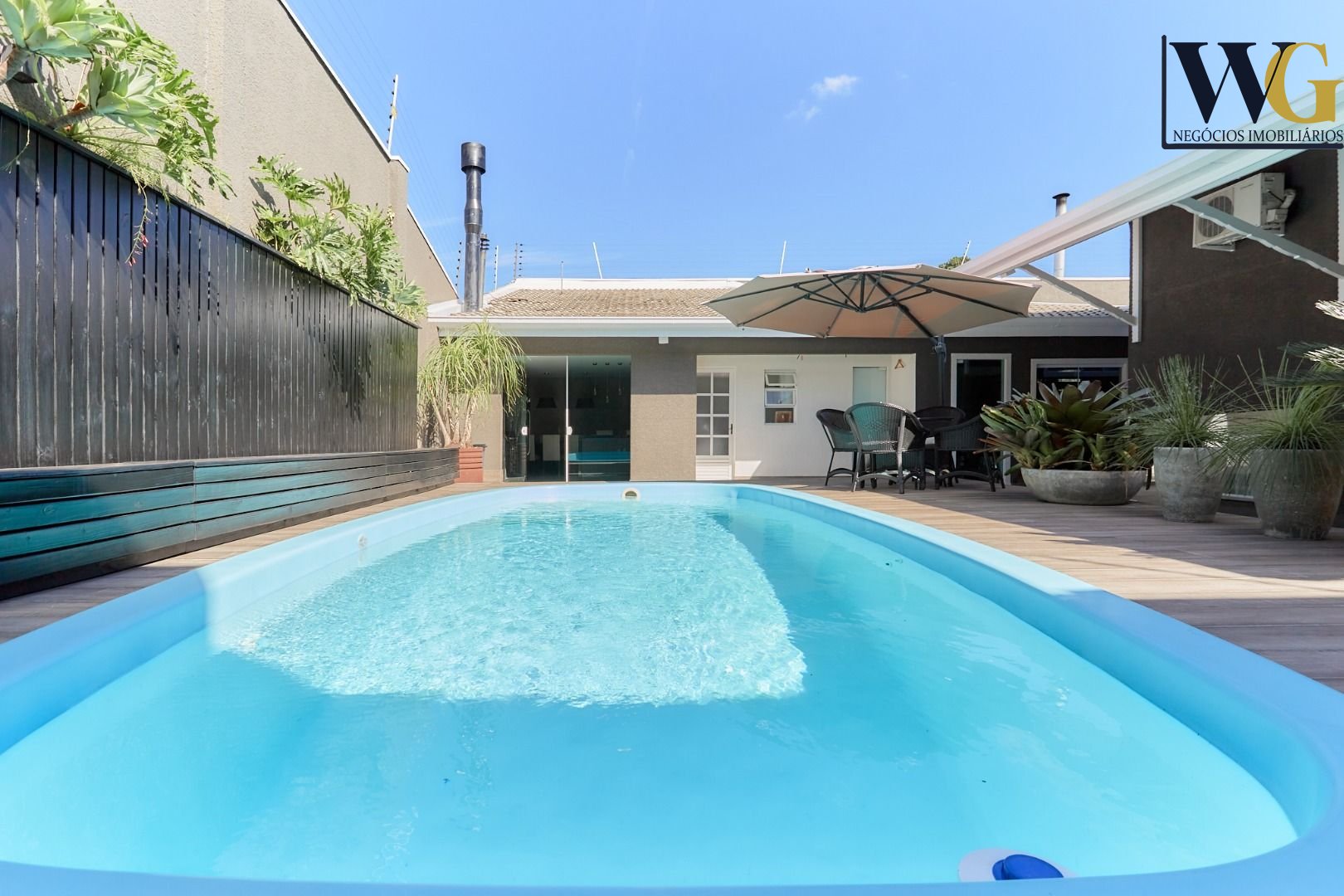 Casa com 5 quartos à venda, 480 m2 por R  2.899.000 - Boqueirã...