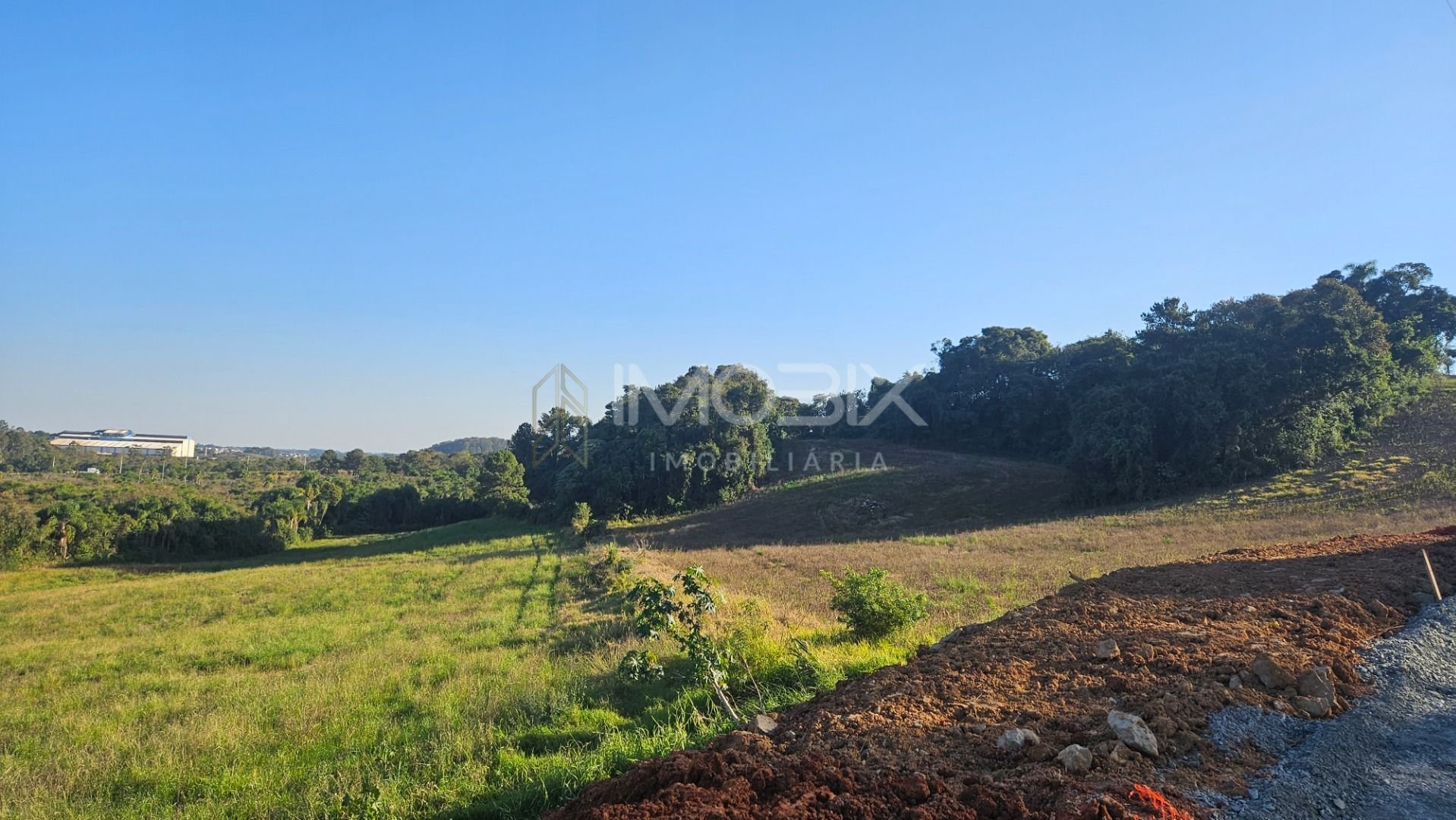 Terreno à venda, 73306 m  por R  13.700.000,00 - Estação - Ara...