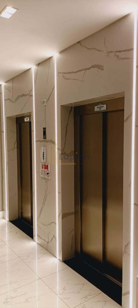 Apartamento com 3 dormitórios à venda, 70 m  por R  990.000,00...