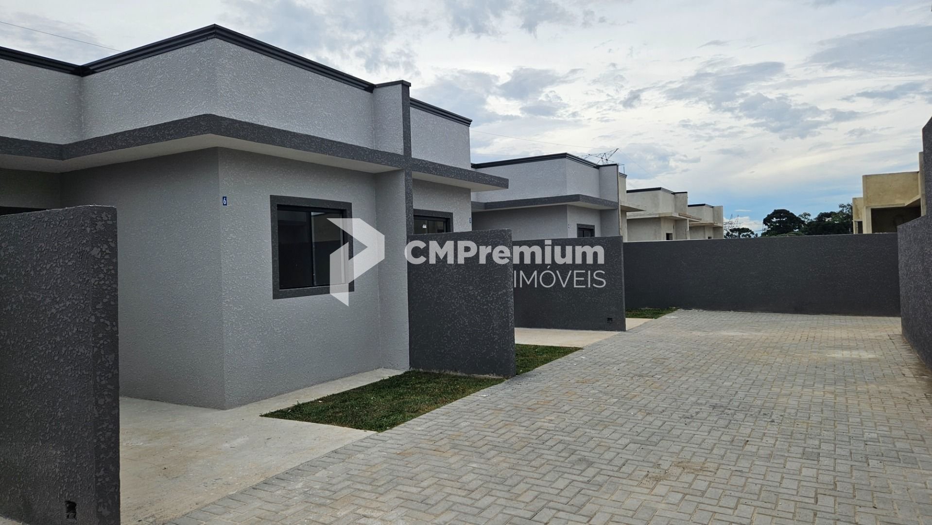Casa com 2 dormitórios à venda, 42 m  por R  350.000,00 - Camp...